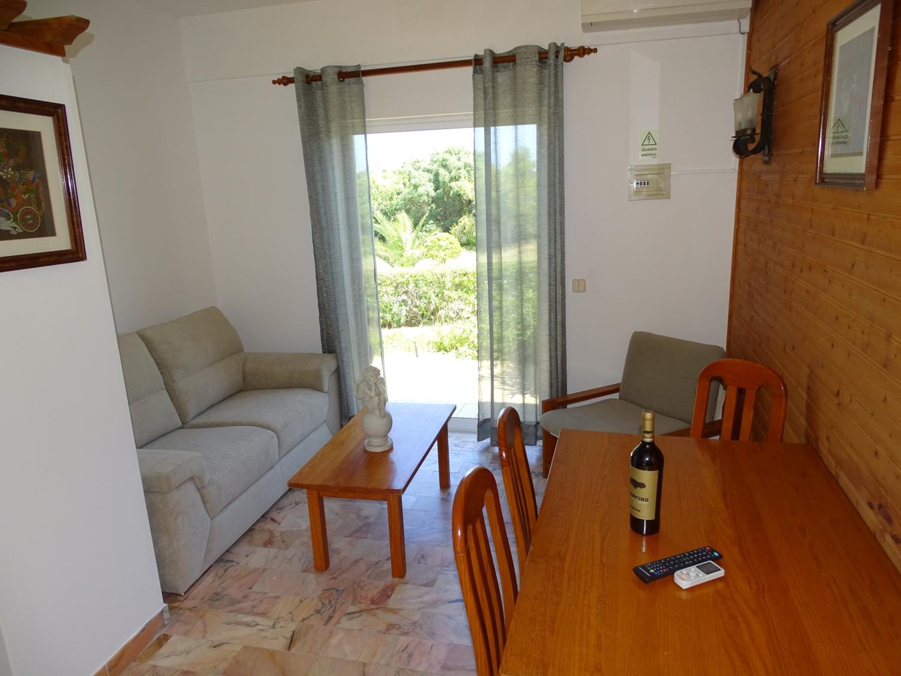 Falfeira Apartments