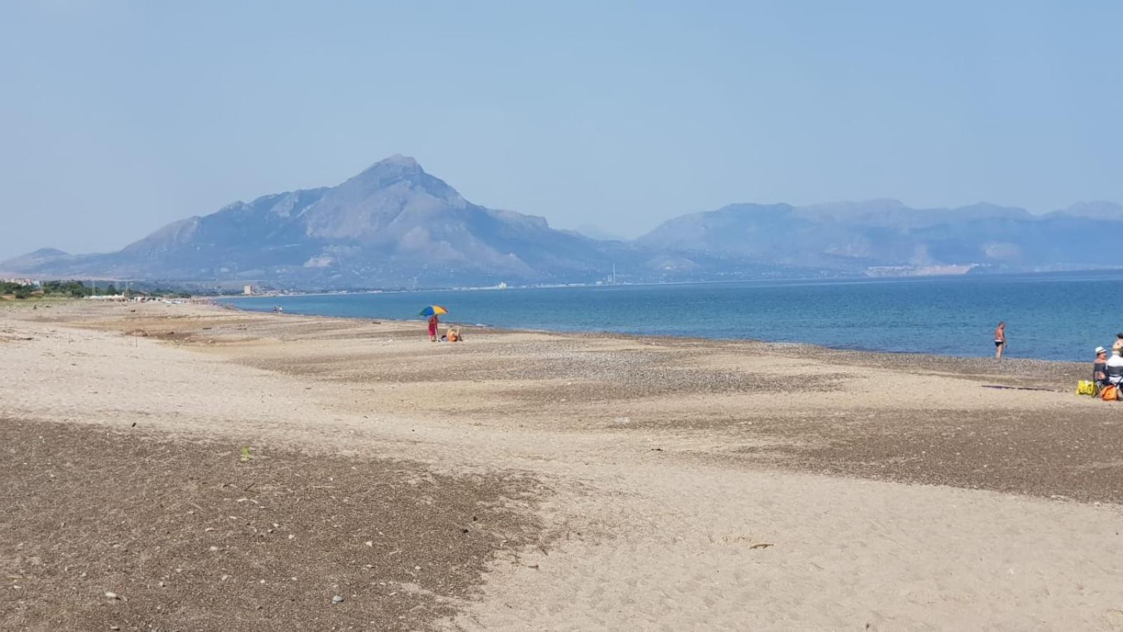 mare, sole e relax a 5 km da Cefalu'