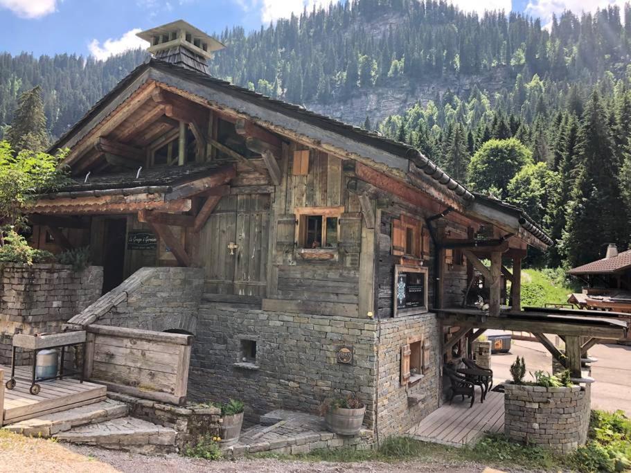 Chalet La Grange à Germaine - Propriétés Mont Amour