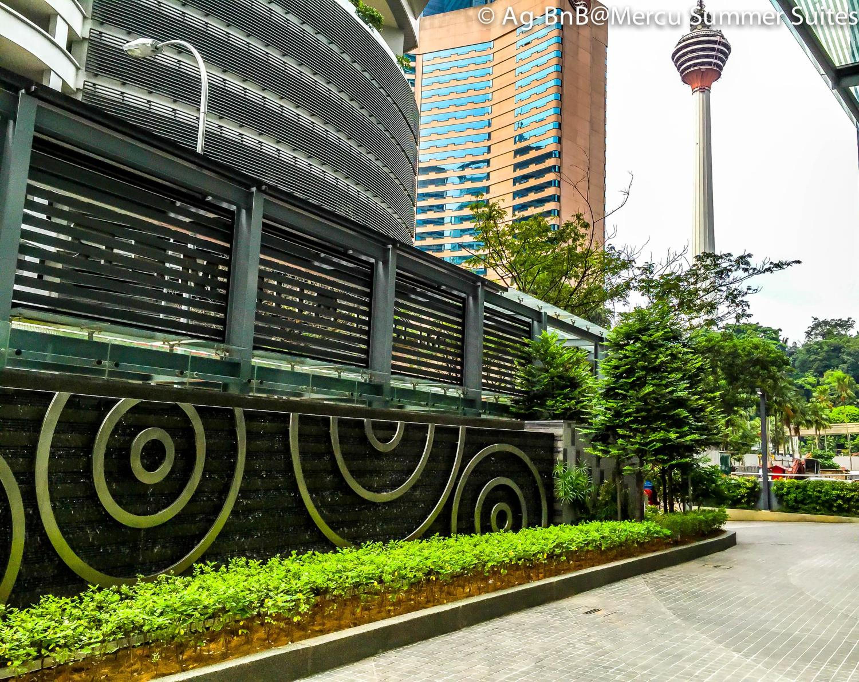 Summersuites by AG Vacation WiFi Twin Tower