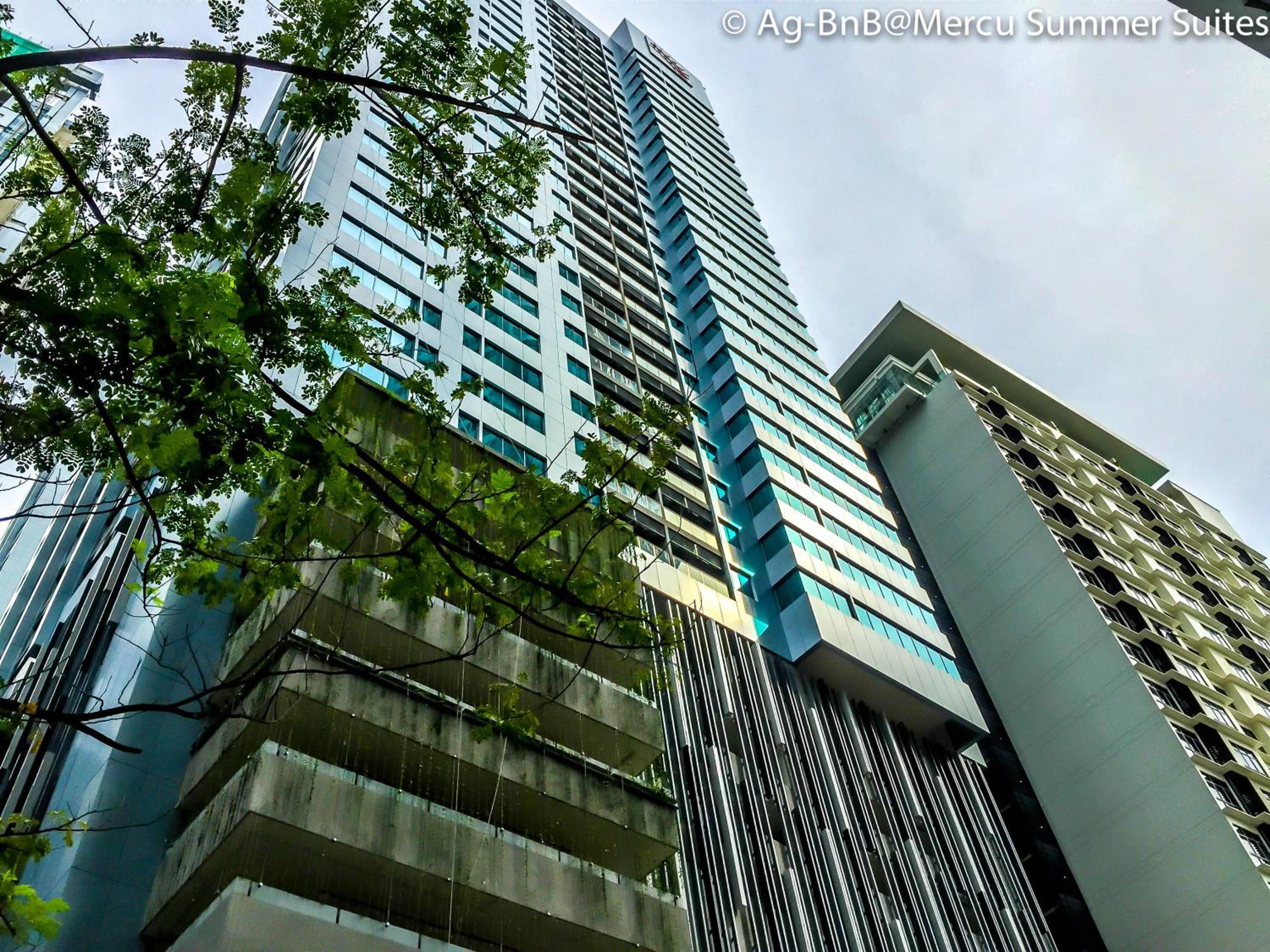 Summersuites by AG Vacation WiFi Twin Tower