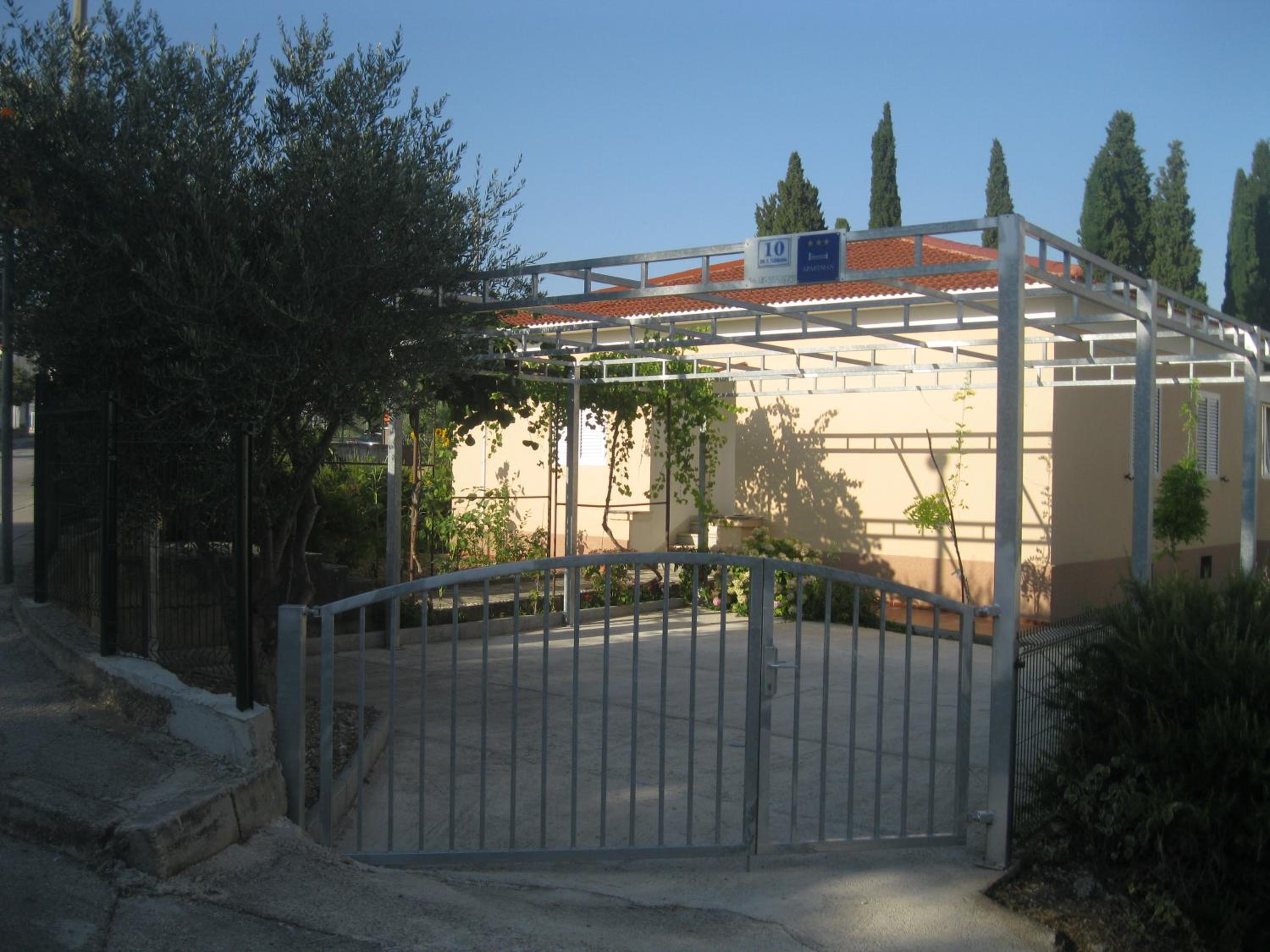Apartments Radić
