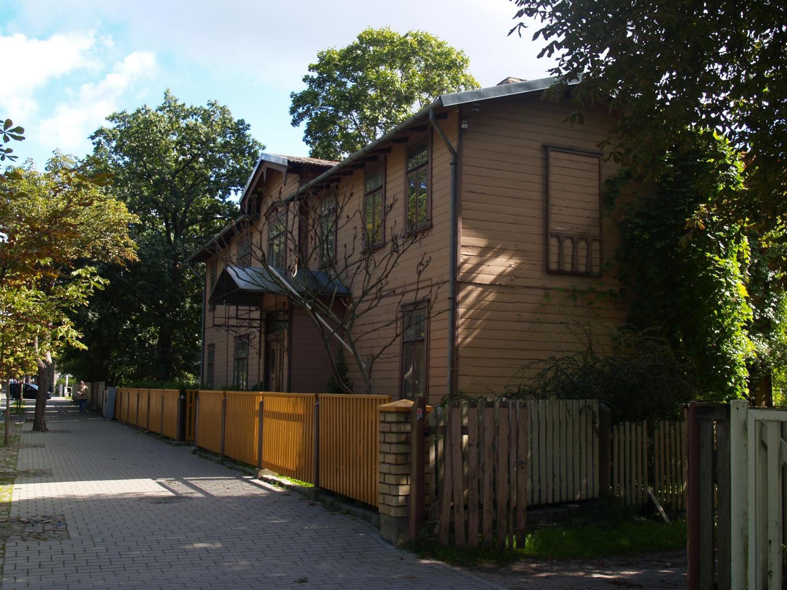 Photo 7
