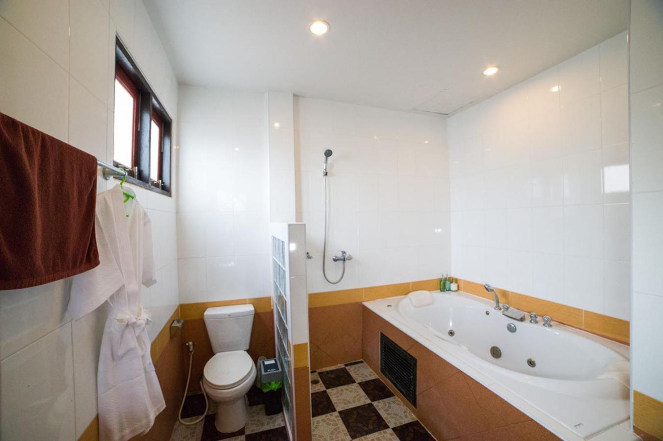 Naiyang Beach Private Pool Villa