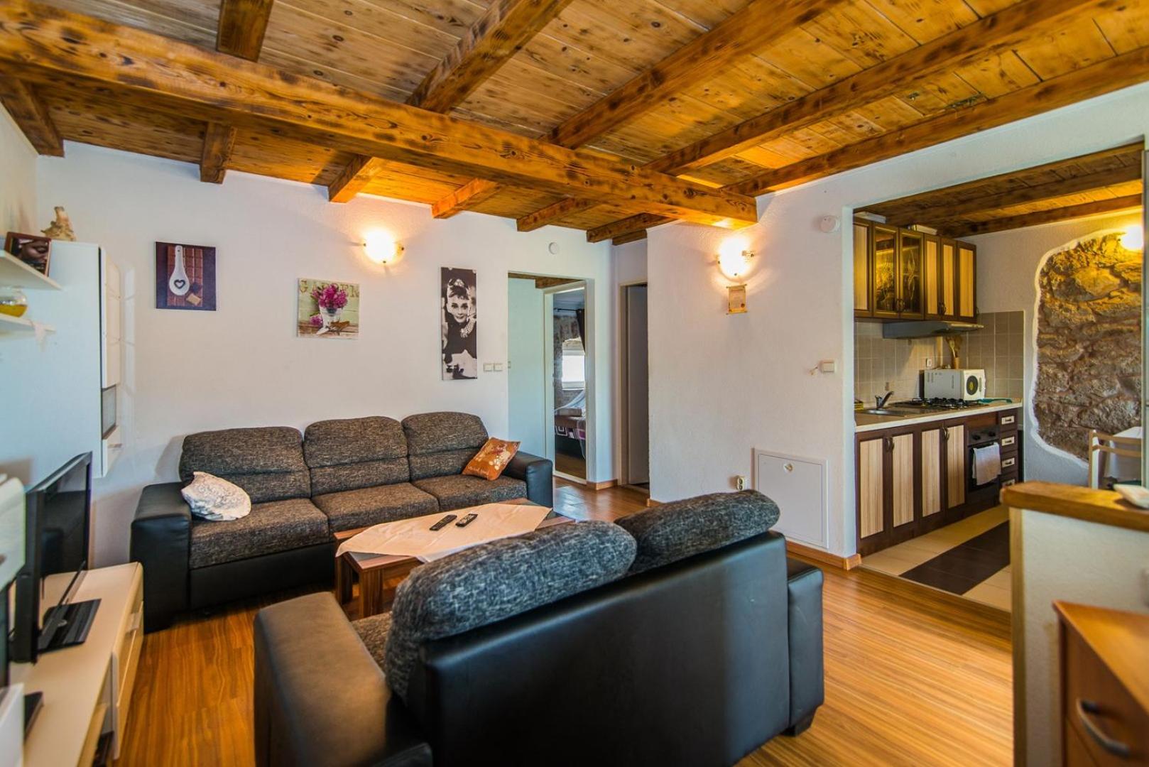 Apartment Bibi view 2