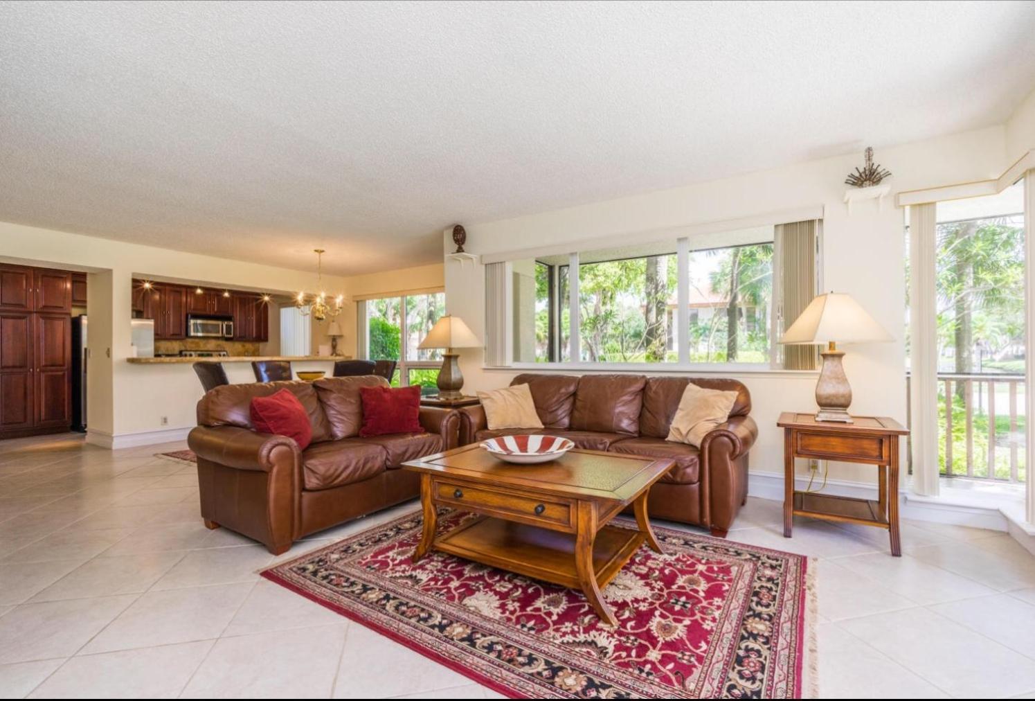 PGA National Resort Golf Villa - Luxurious Two Bedroom First Floor Water View - Property Image 1