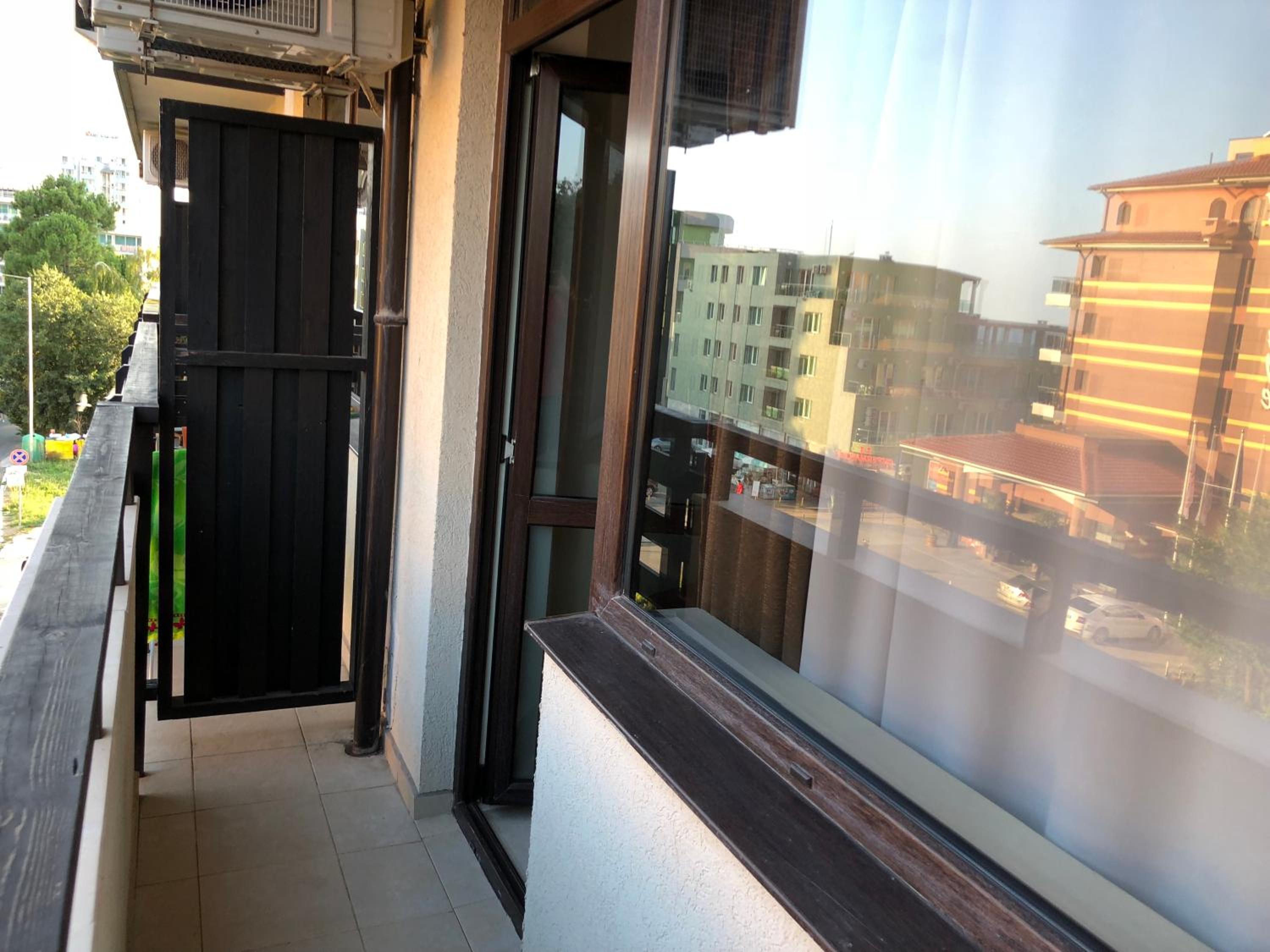 Mario Beach Apartment Nessebar