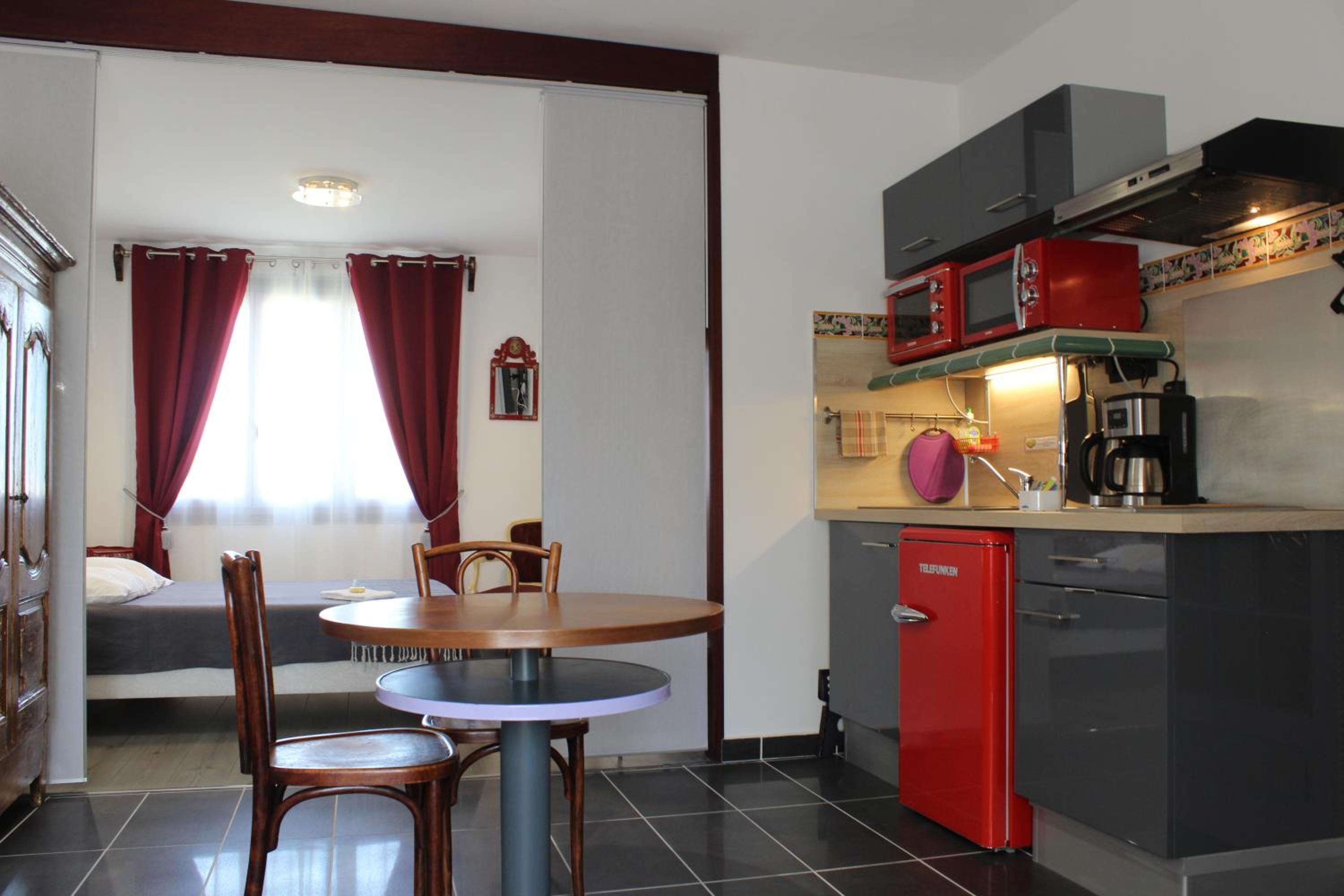 Etap-apparts de Pézenas view 2