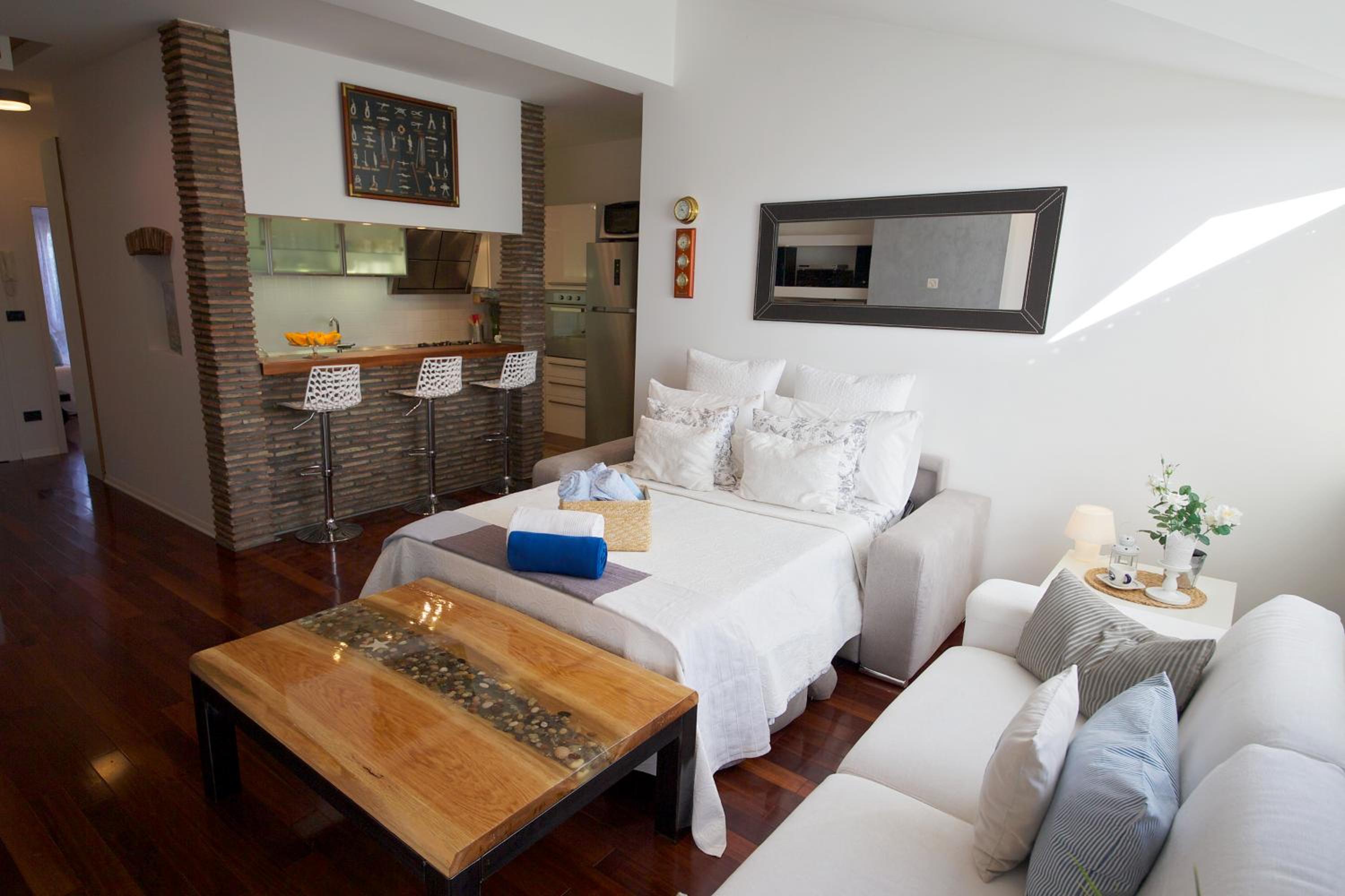Apartment Leonardo view 3