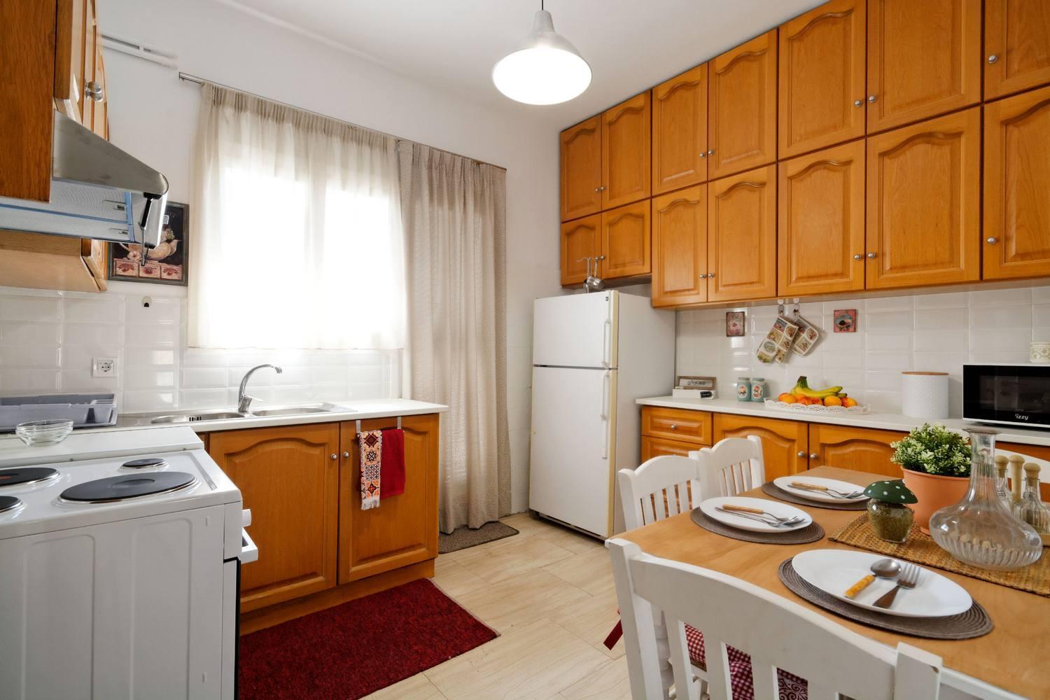 Caryatis Apartment photo 4