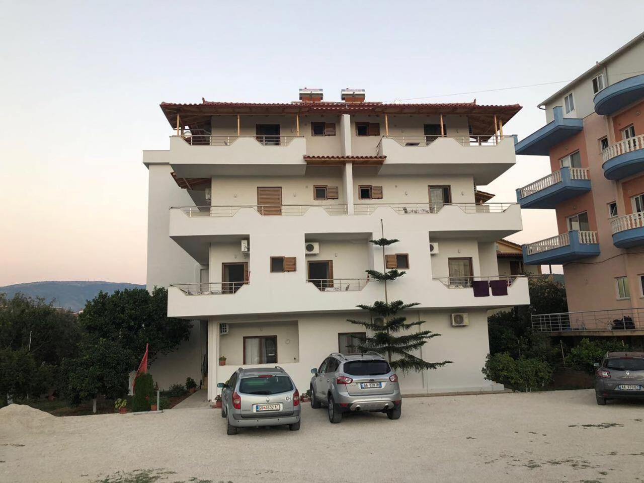 Vila Balani