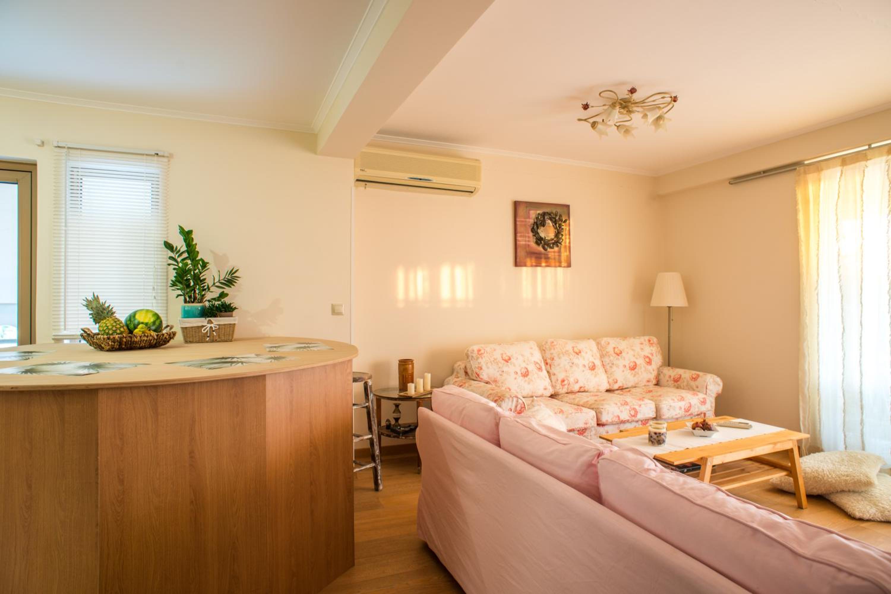 Modern Apartment with sea view in Saronida photo 4