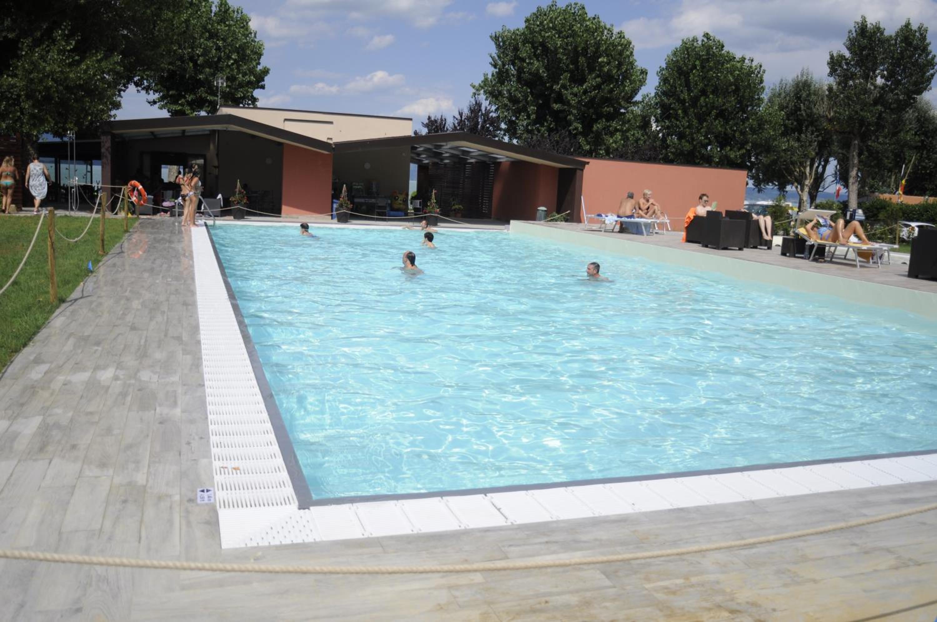 Camping Listro view 3