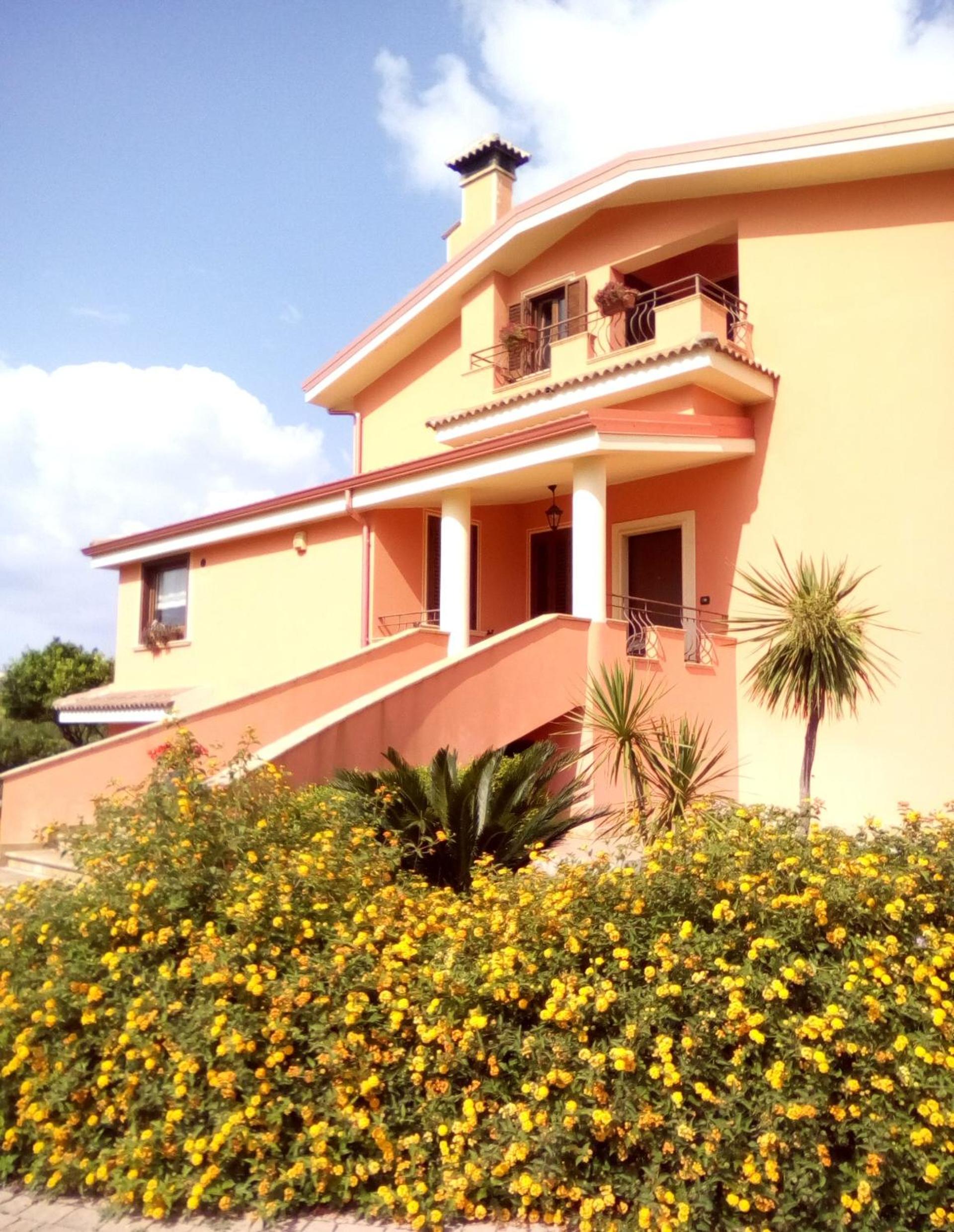Villa Laregina view 5