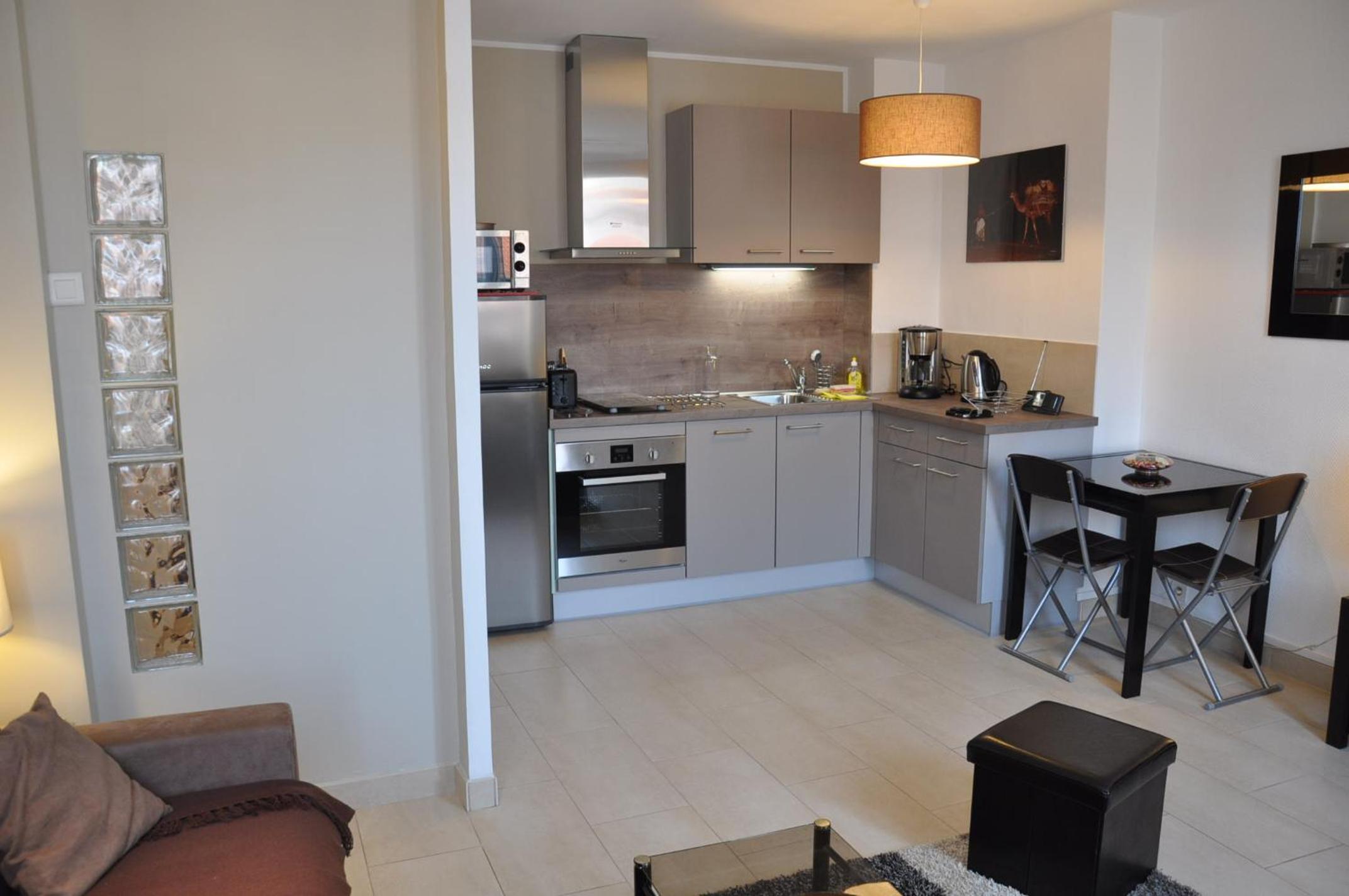 Charmant studio tout proche du port photo 3