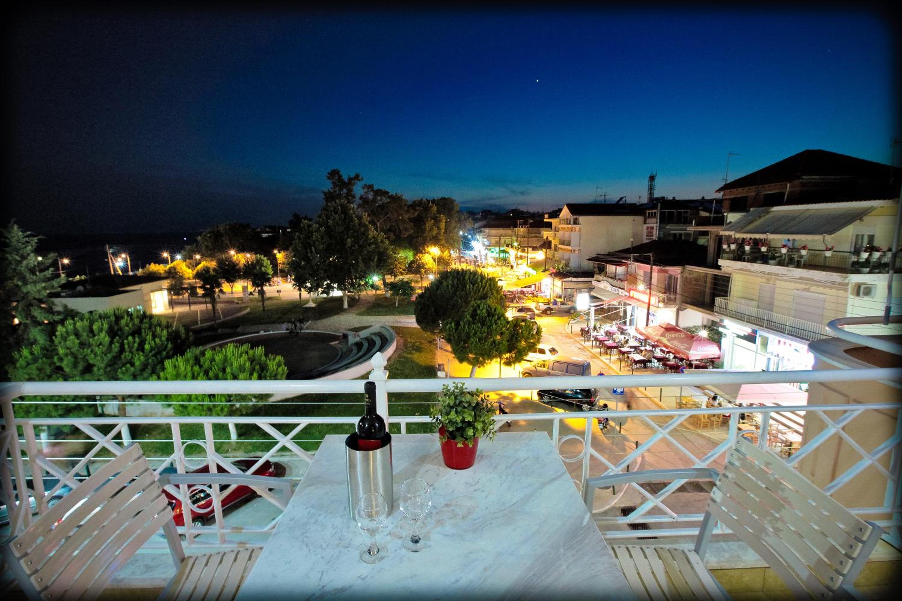 Balcony & Terrace