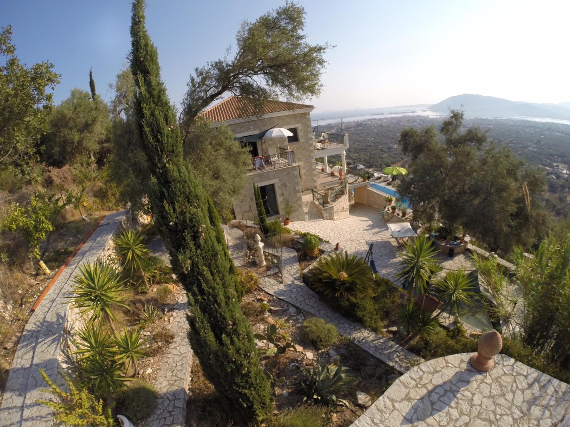 Villa Palazzo Lemonia view 3