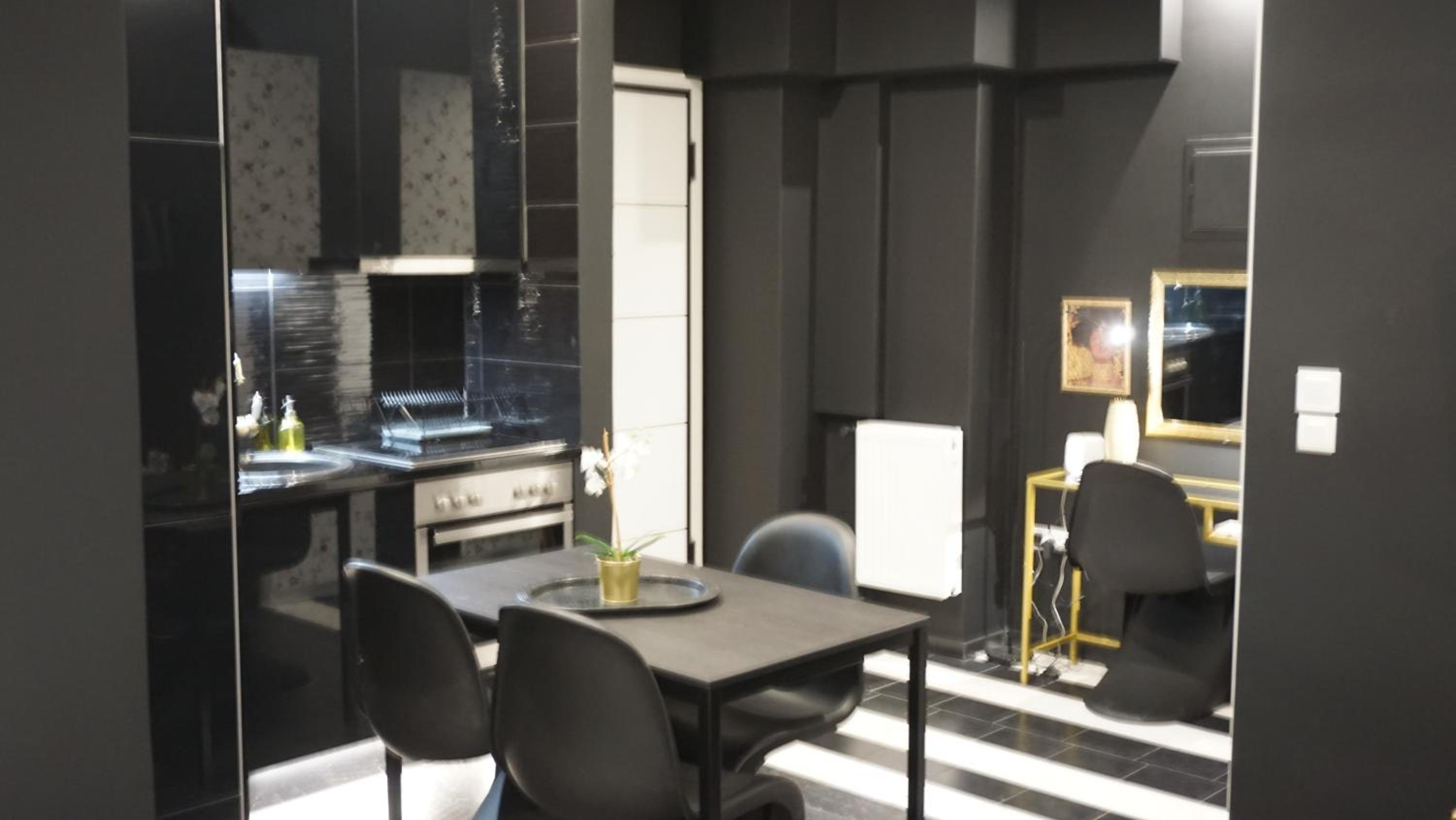 Exclusive Design Studio with Yard