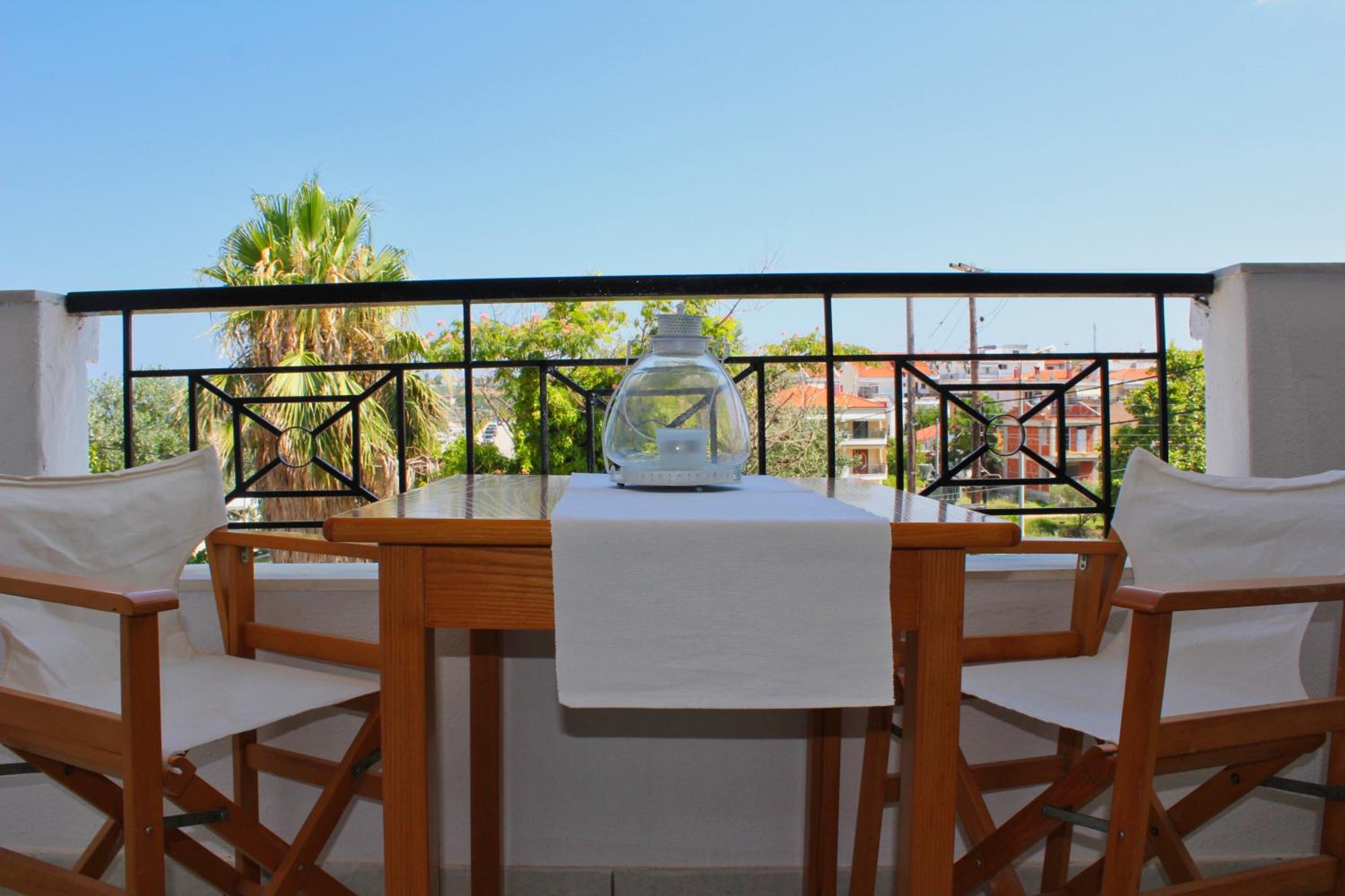 Fokais Beach Apartment photo 3