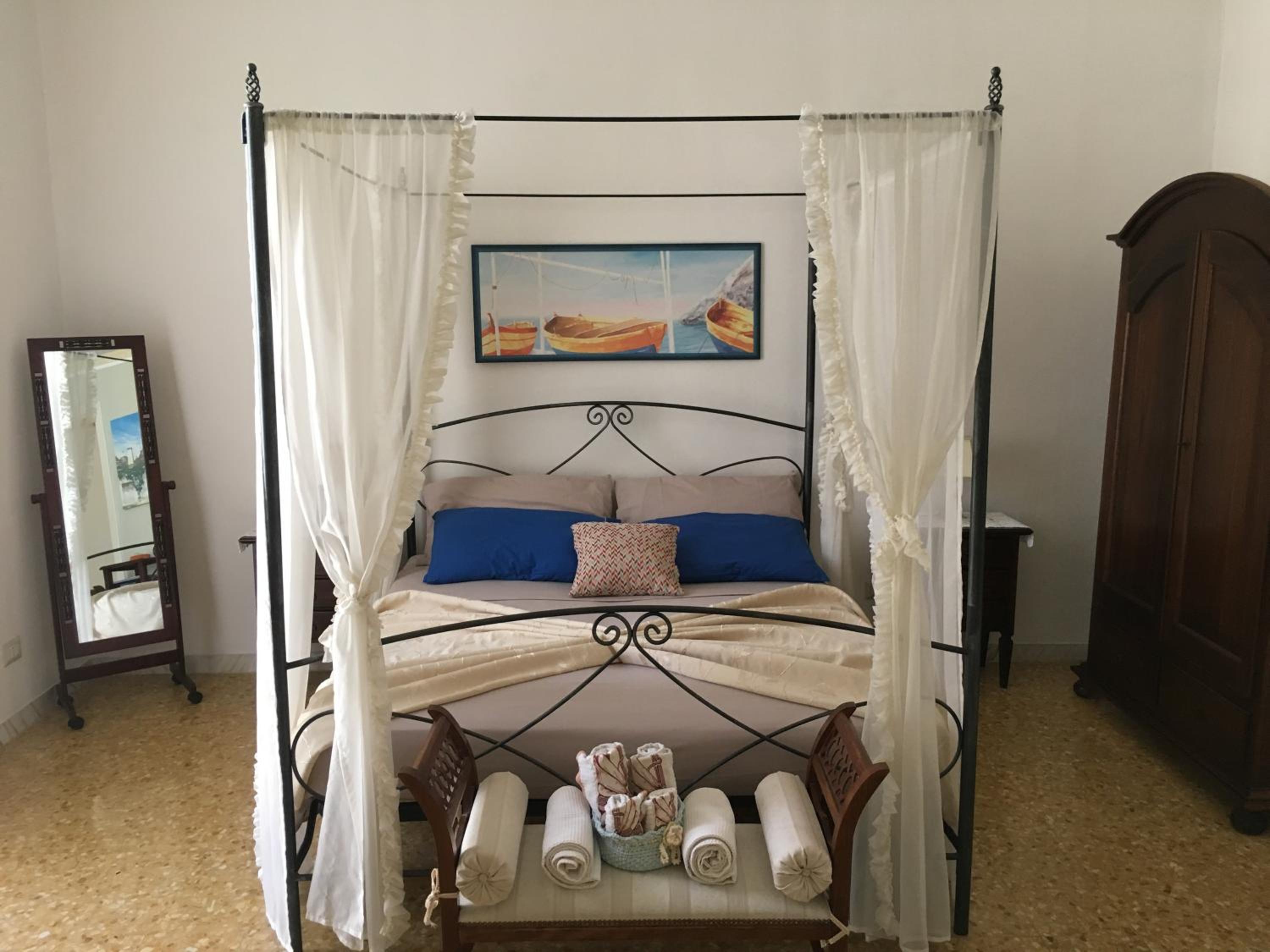Piazzetta San Giovanni B&B
