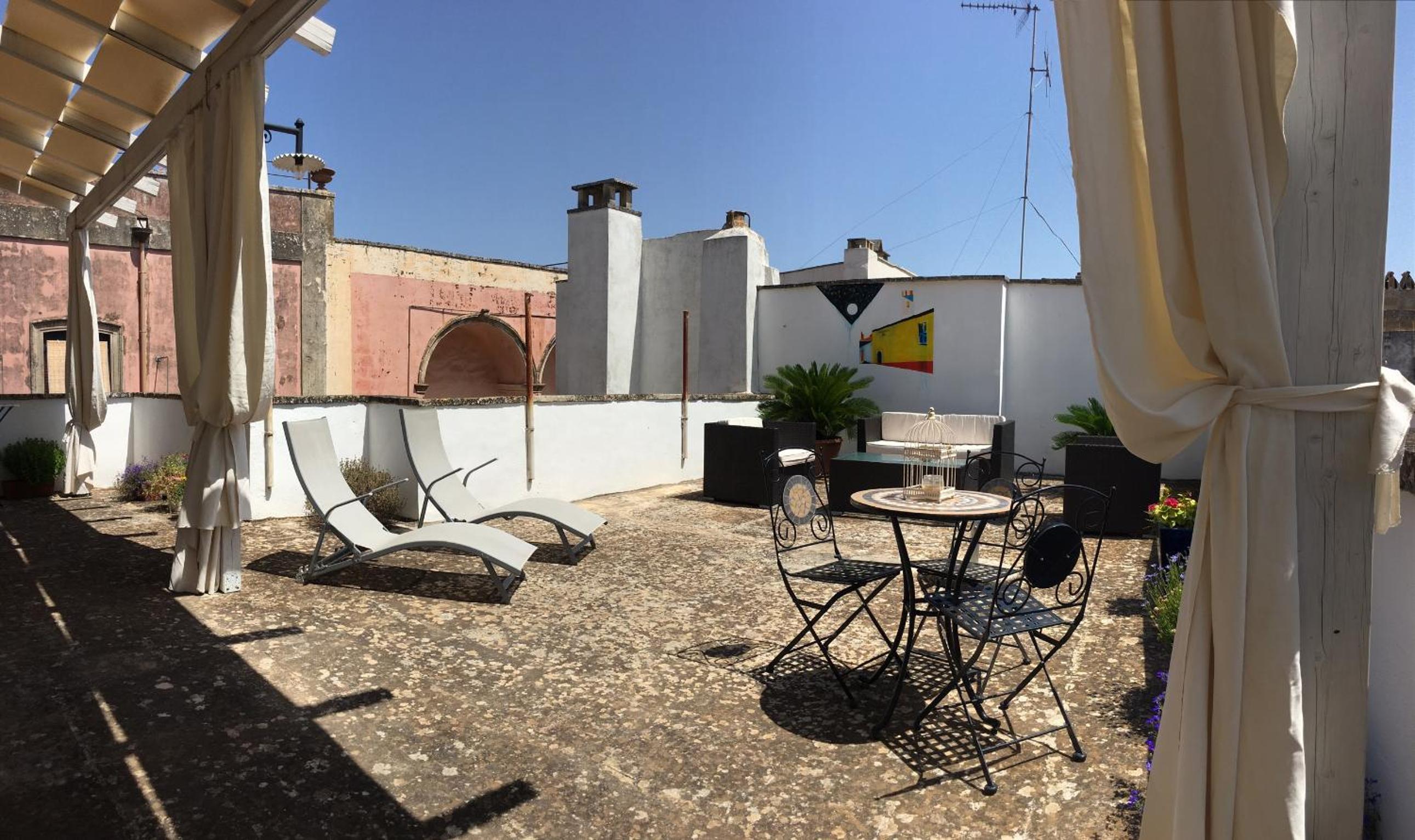 Piazzetta San Giovanni B&B
