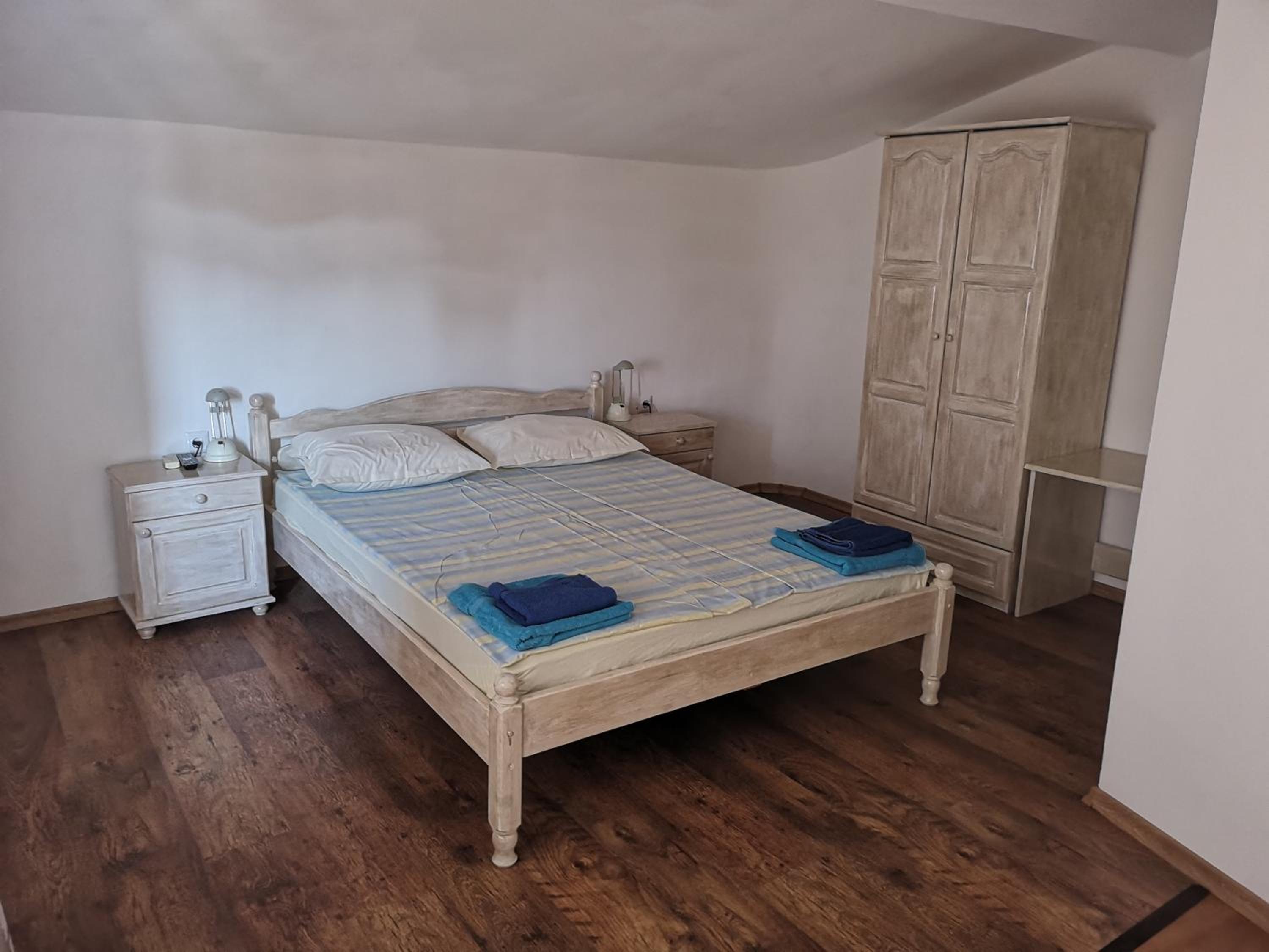 Paunovi Guest House