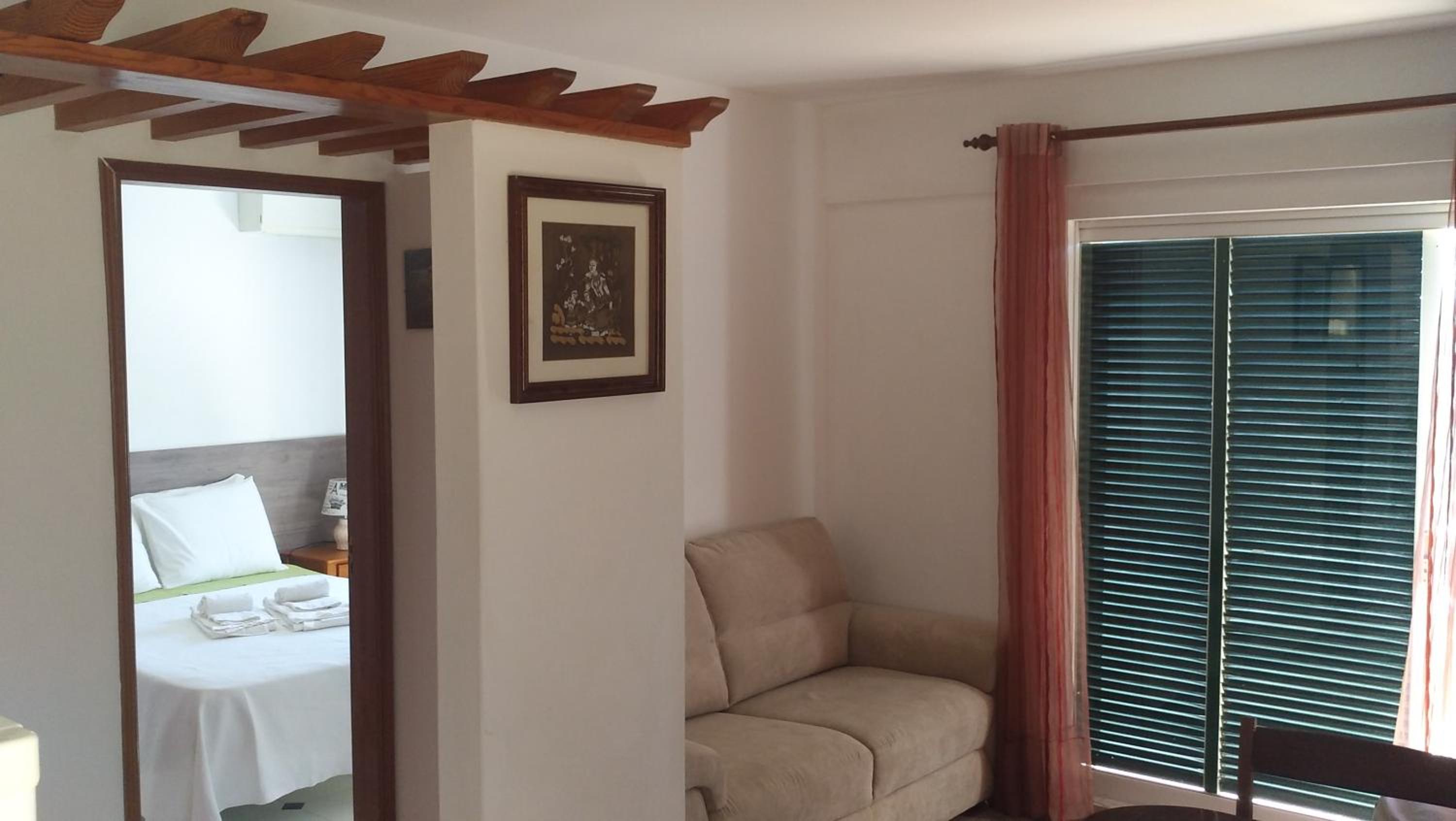 Falfeira Apartments