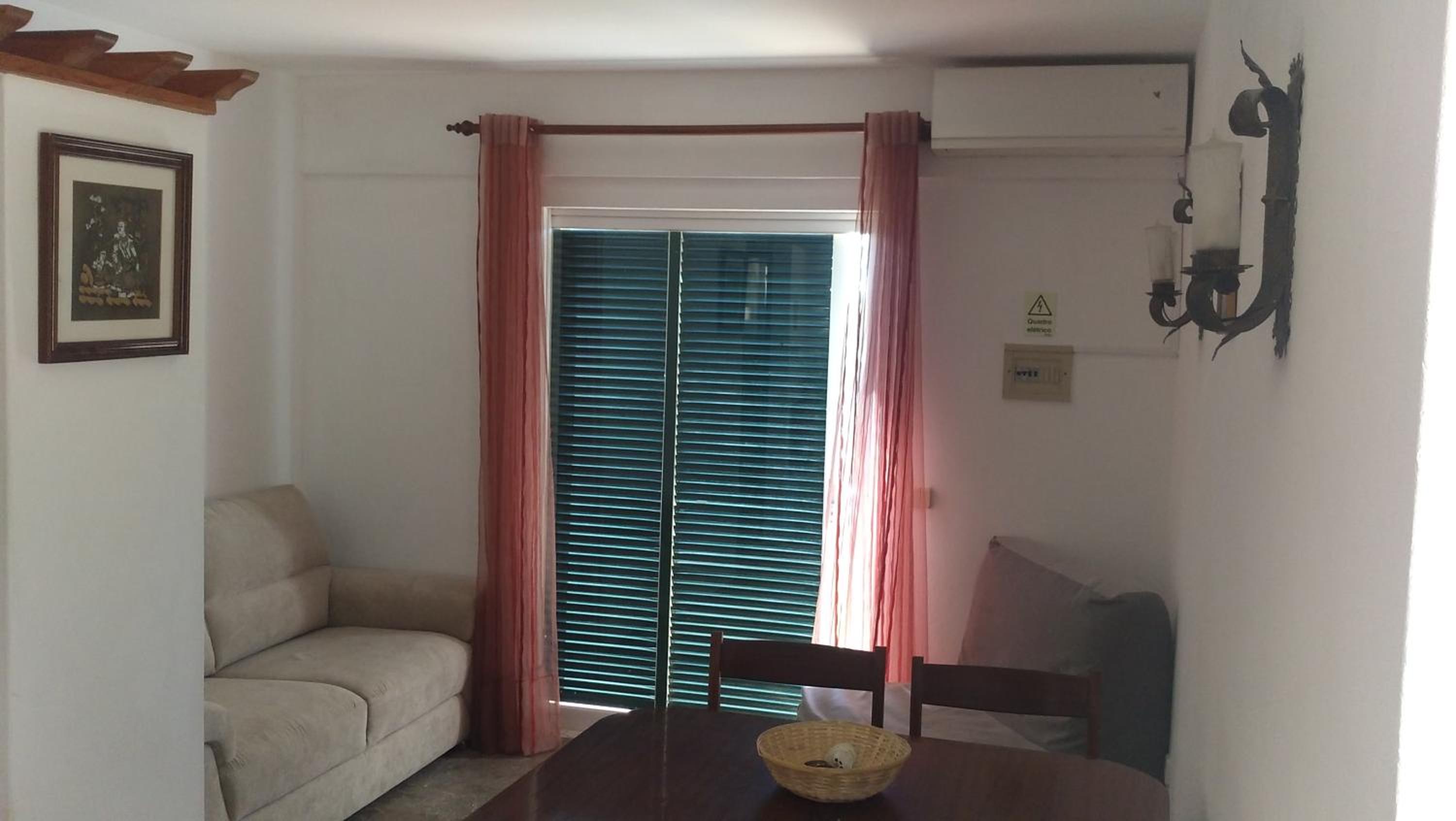 Falfeira Apartments