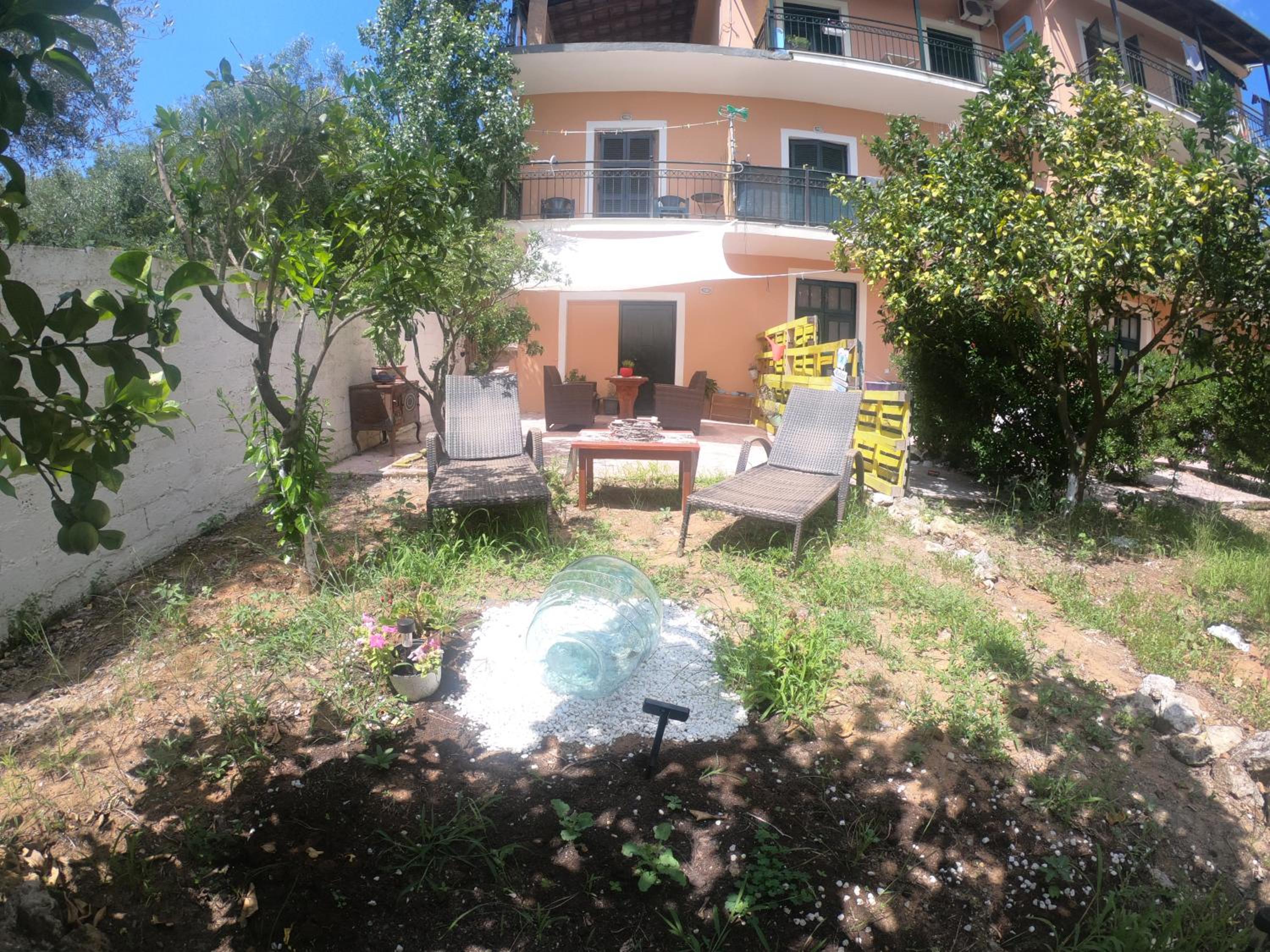 Photo 14
