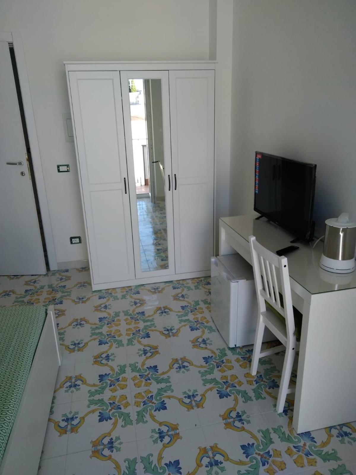 Photo 15
