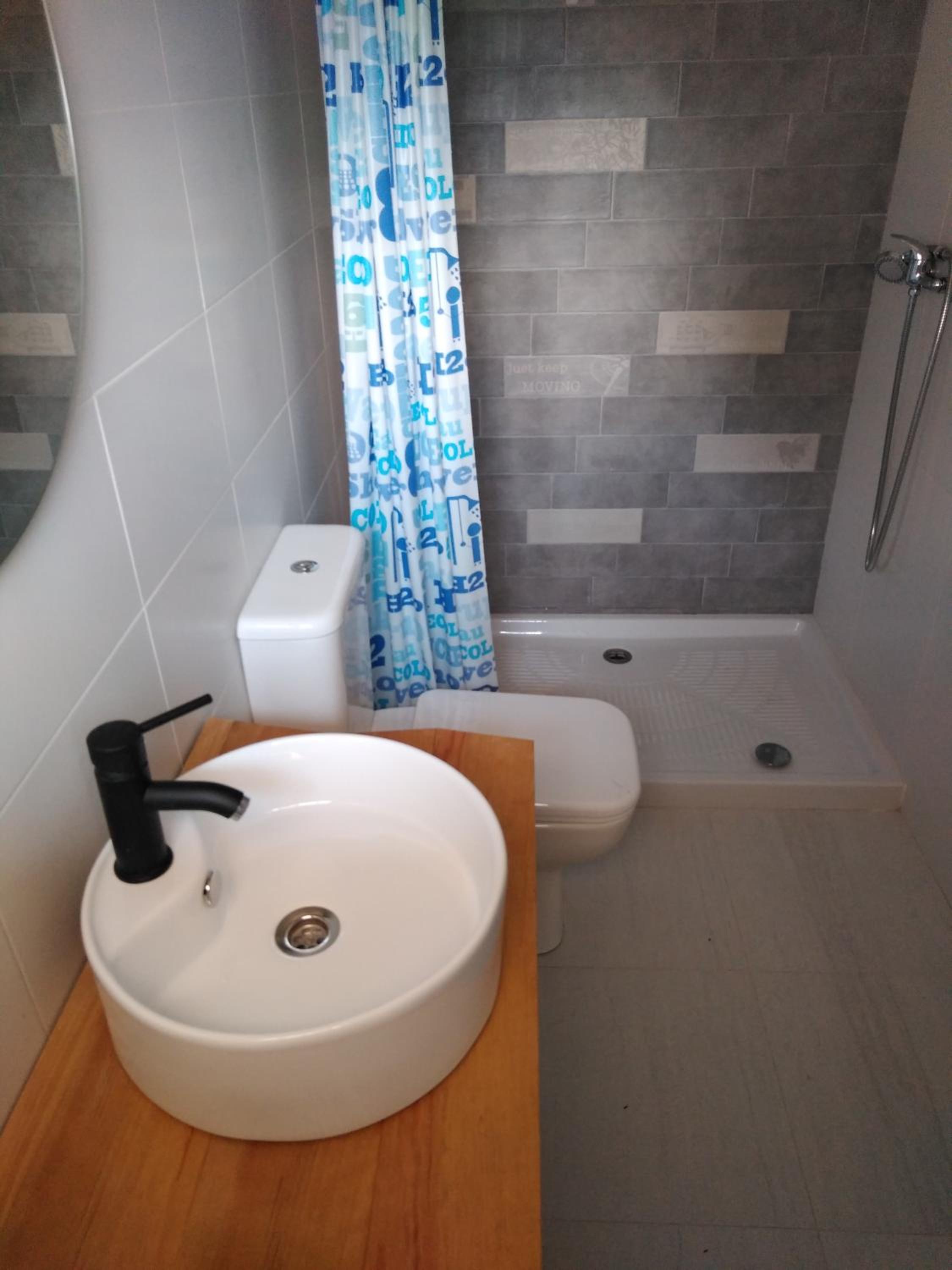 Aqua House