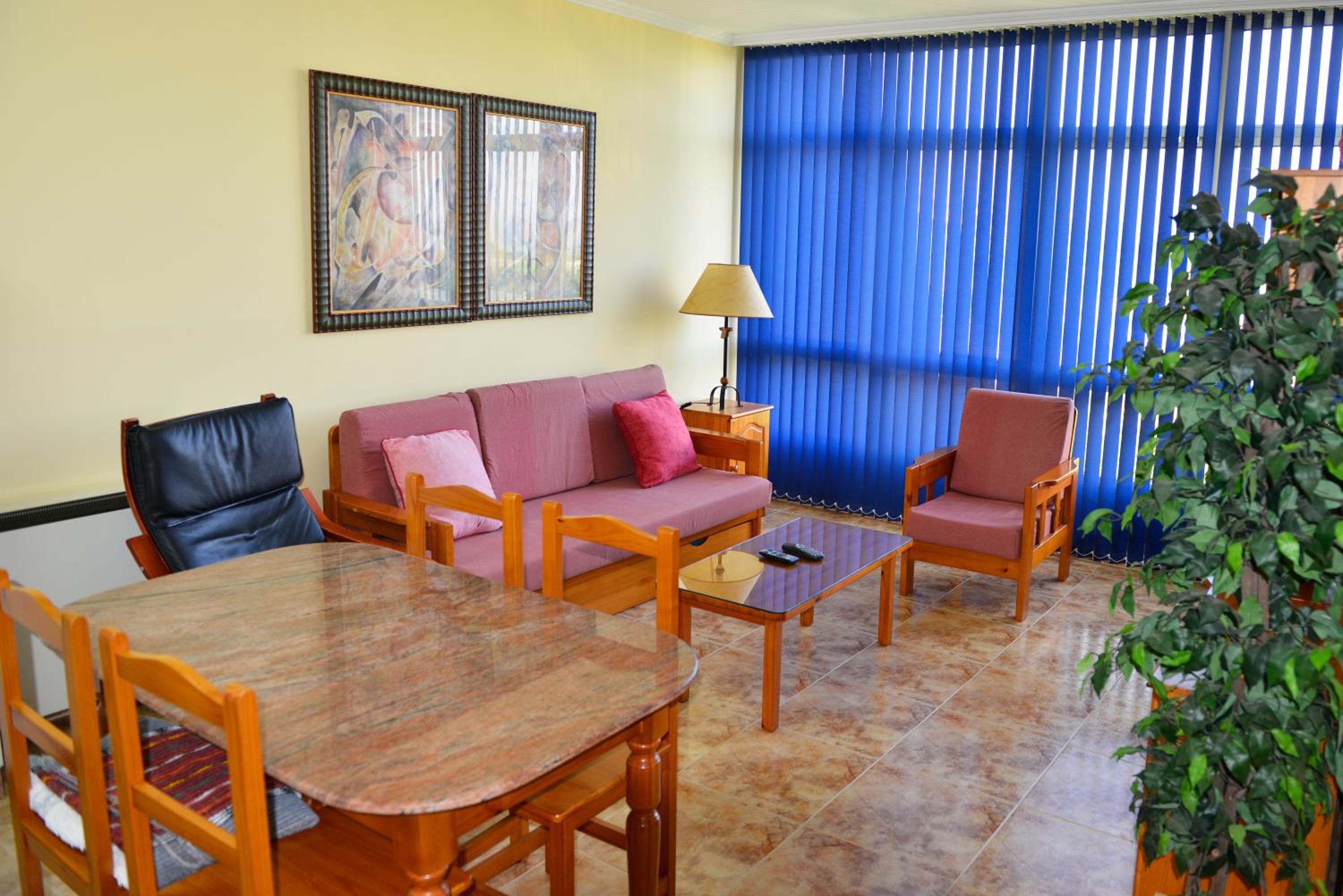 Apartamentos Turisticos Mirador de Ons