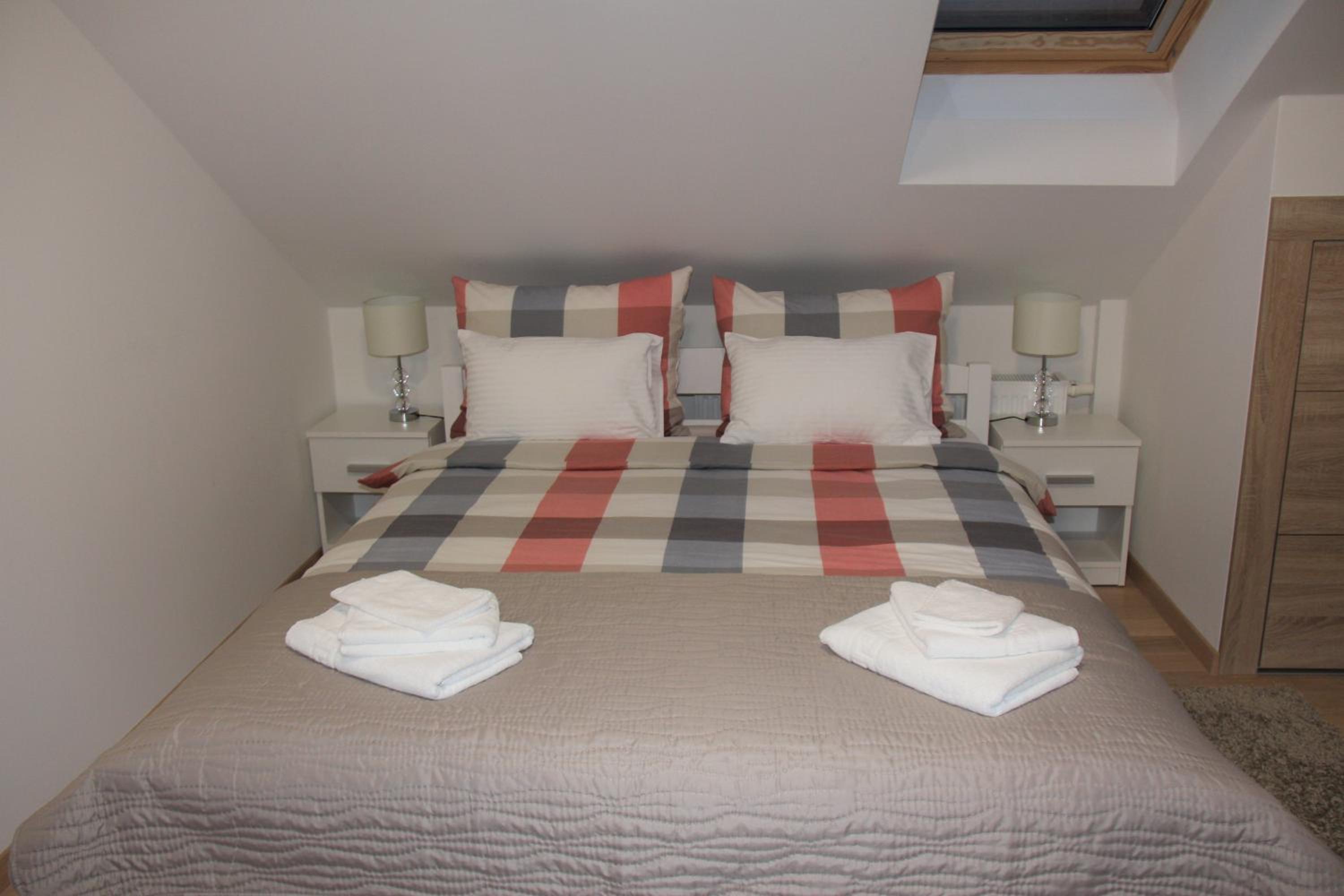 Apartments Borna 2