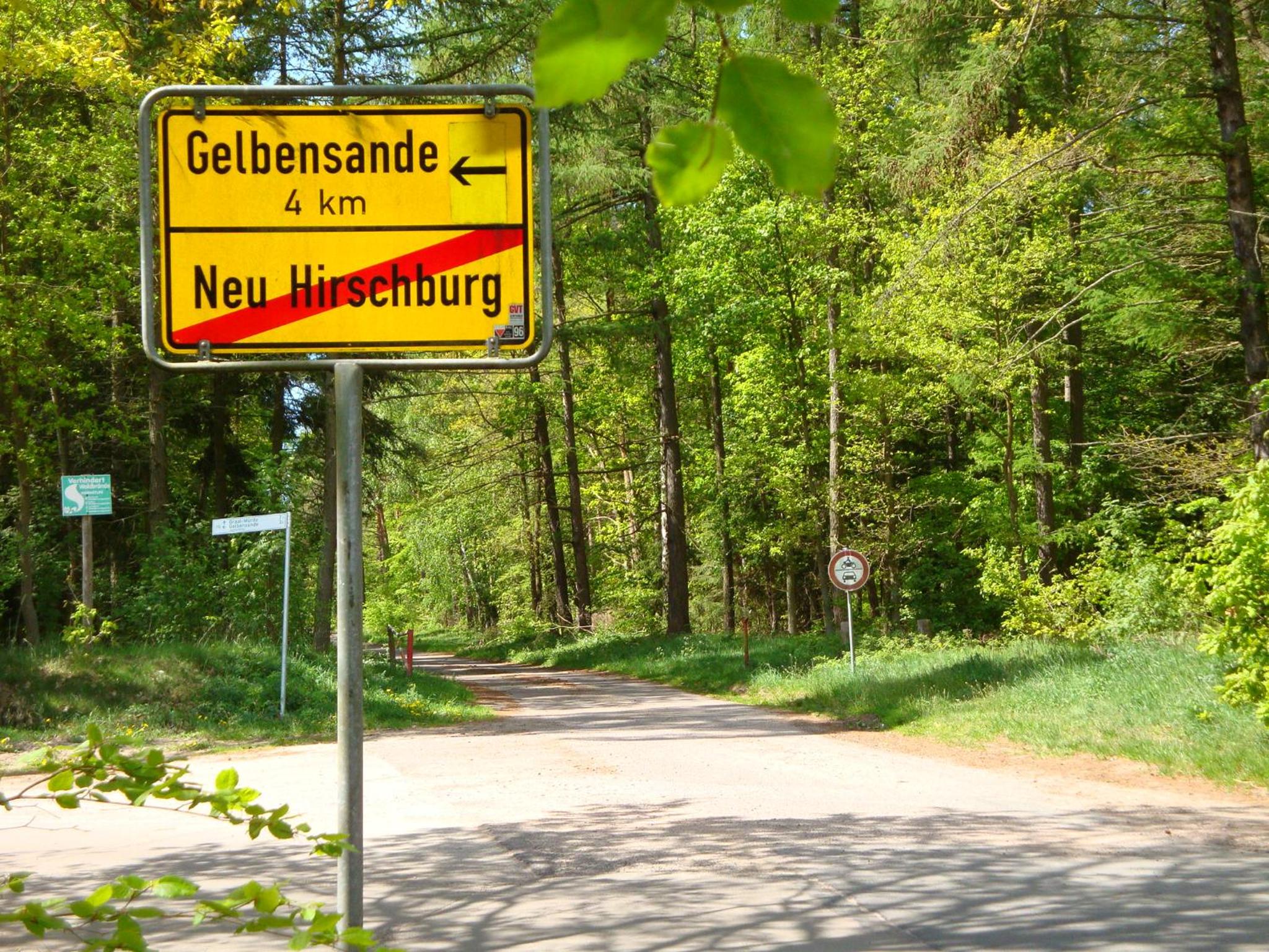 Am Waldessaum 10