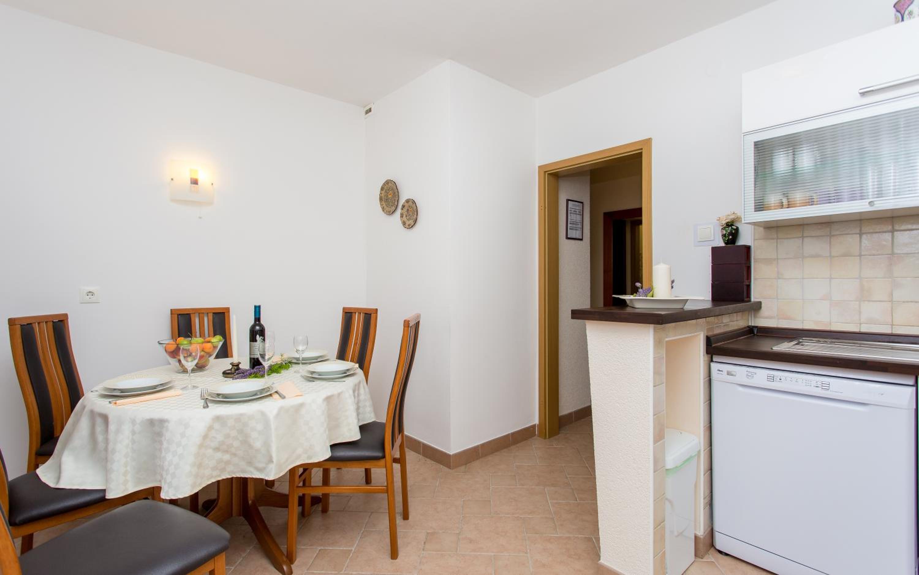 Apartman Maledi view 3