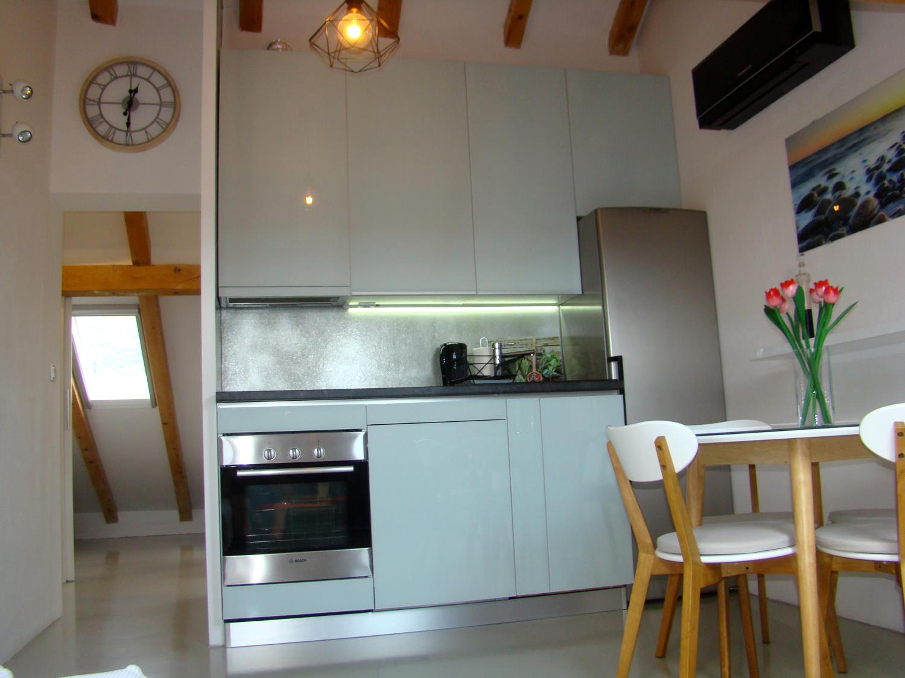 Kike Apartment