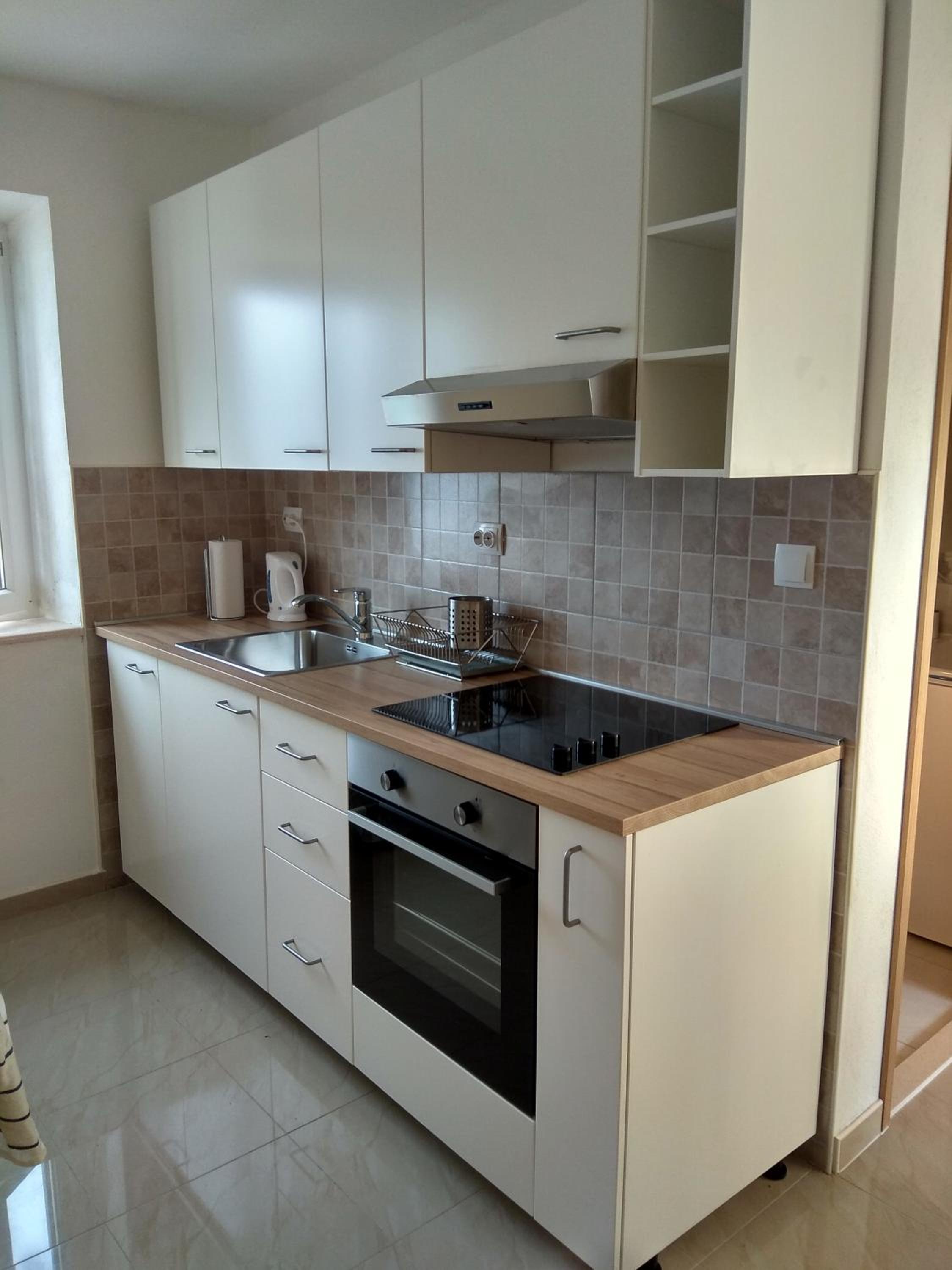 Apartman Postira Rot view 5
