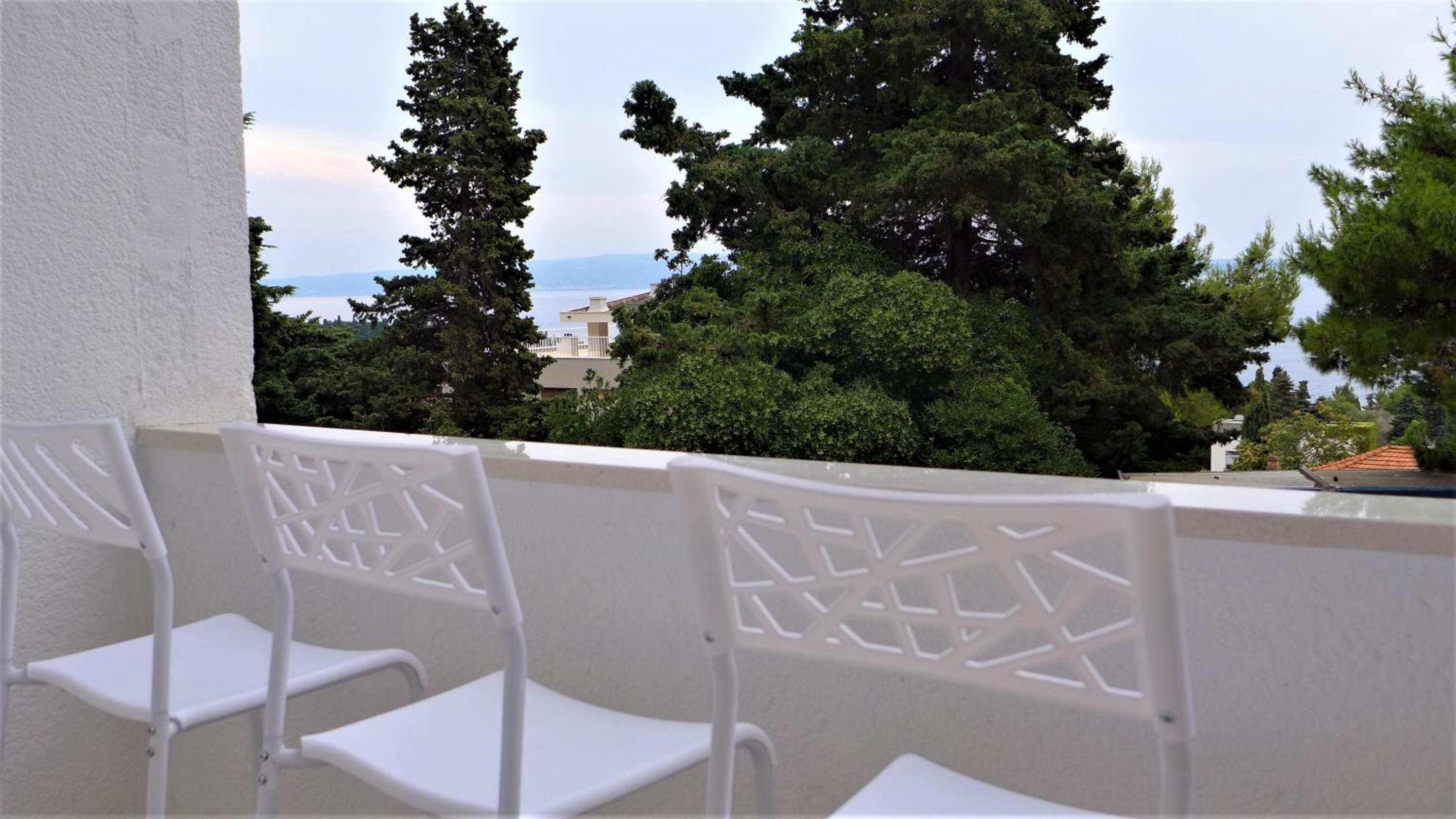 Apartment Spartium Split view 5