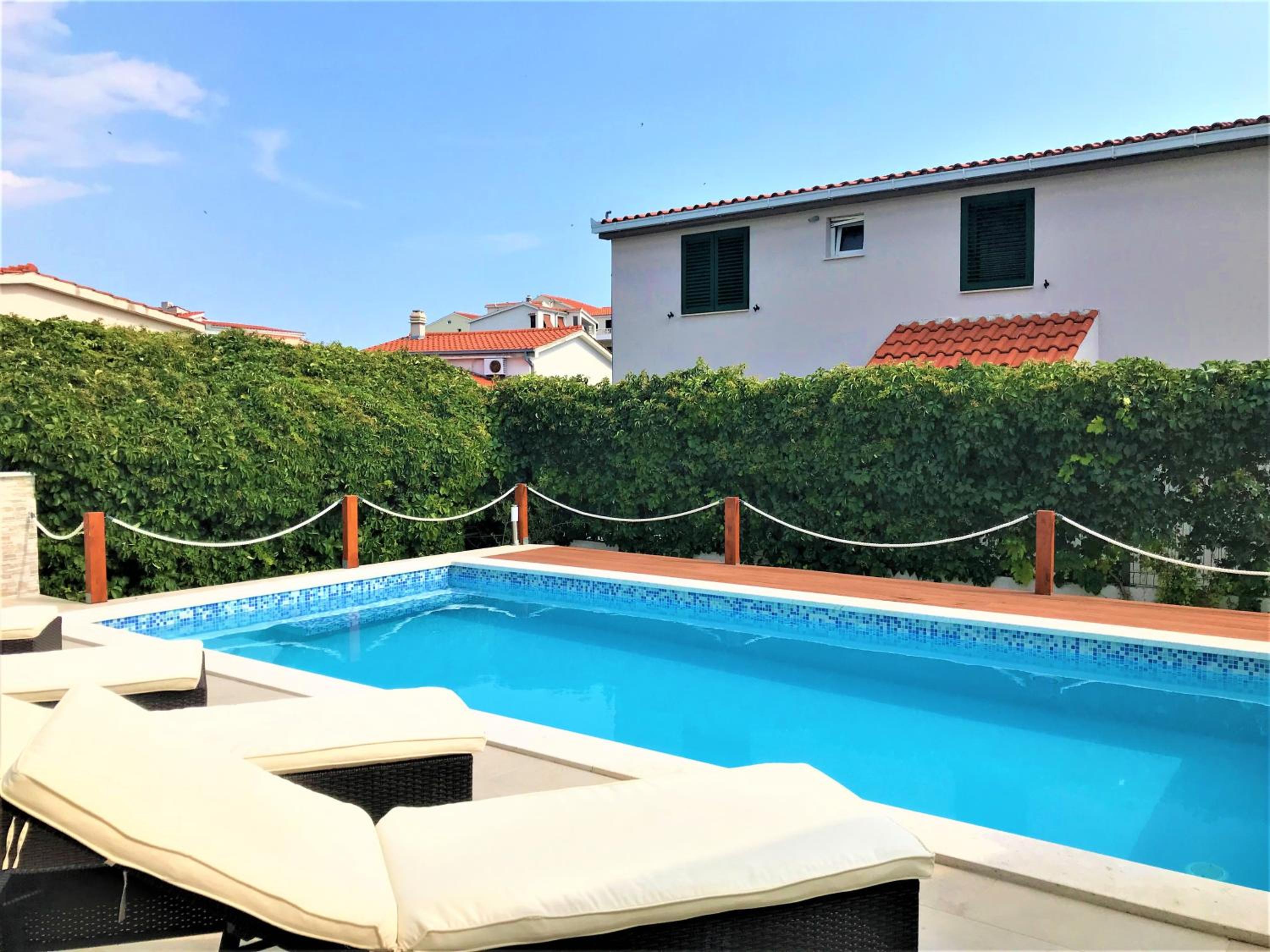 Holiday home Marina view 2
