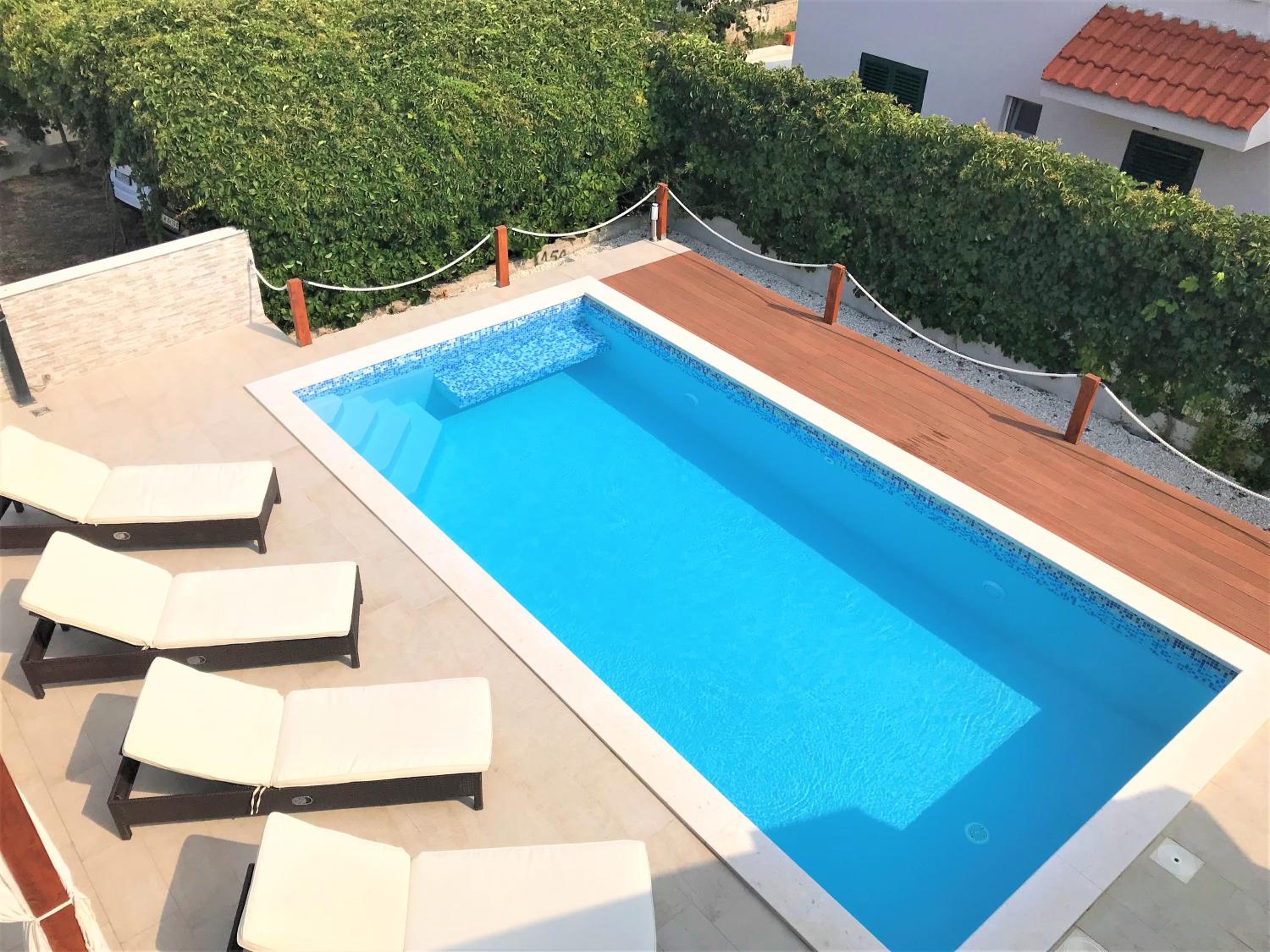 Holiday home Marina view 4