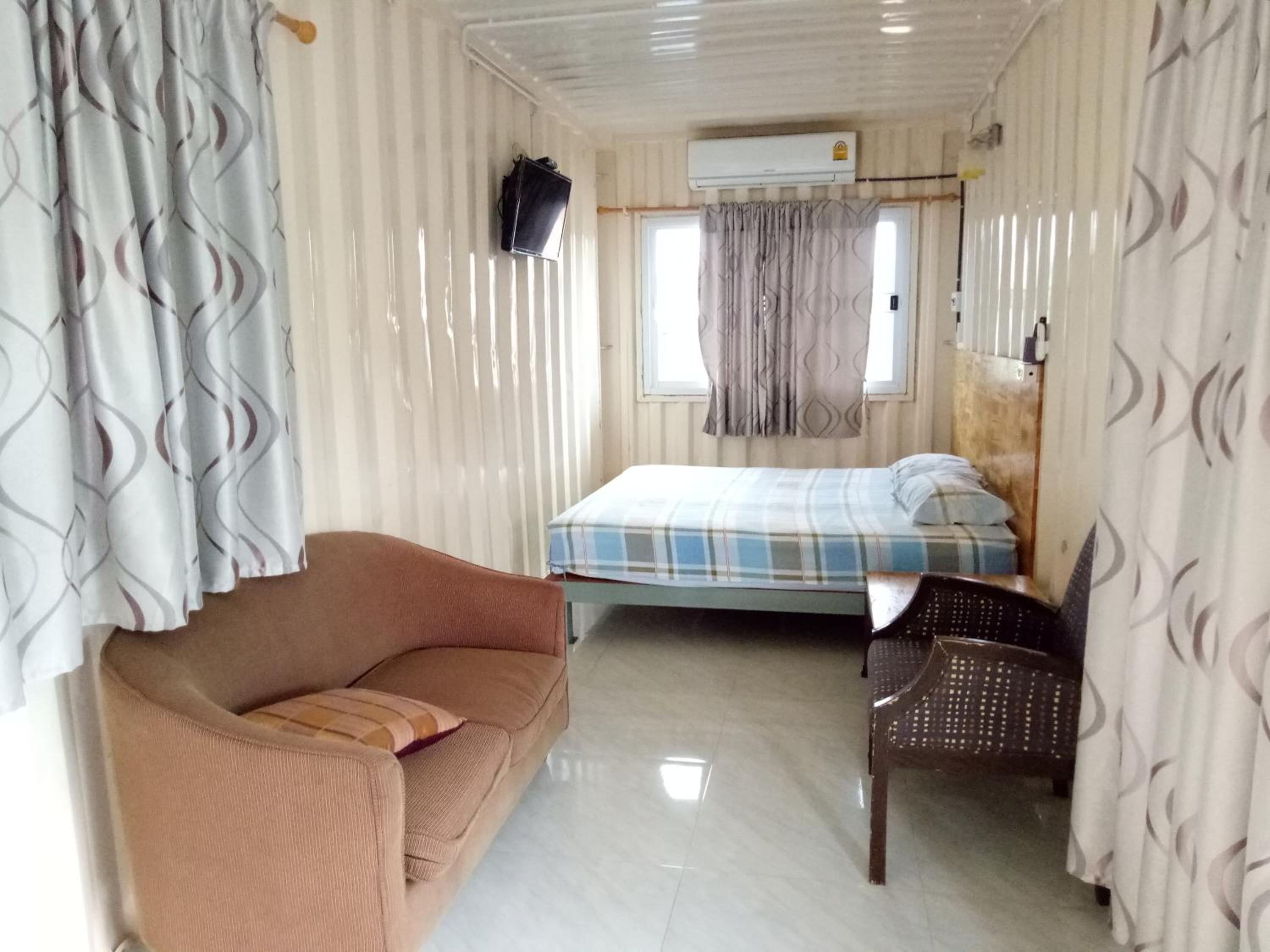 Baan Suan Chiva Saran