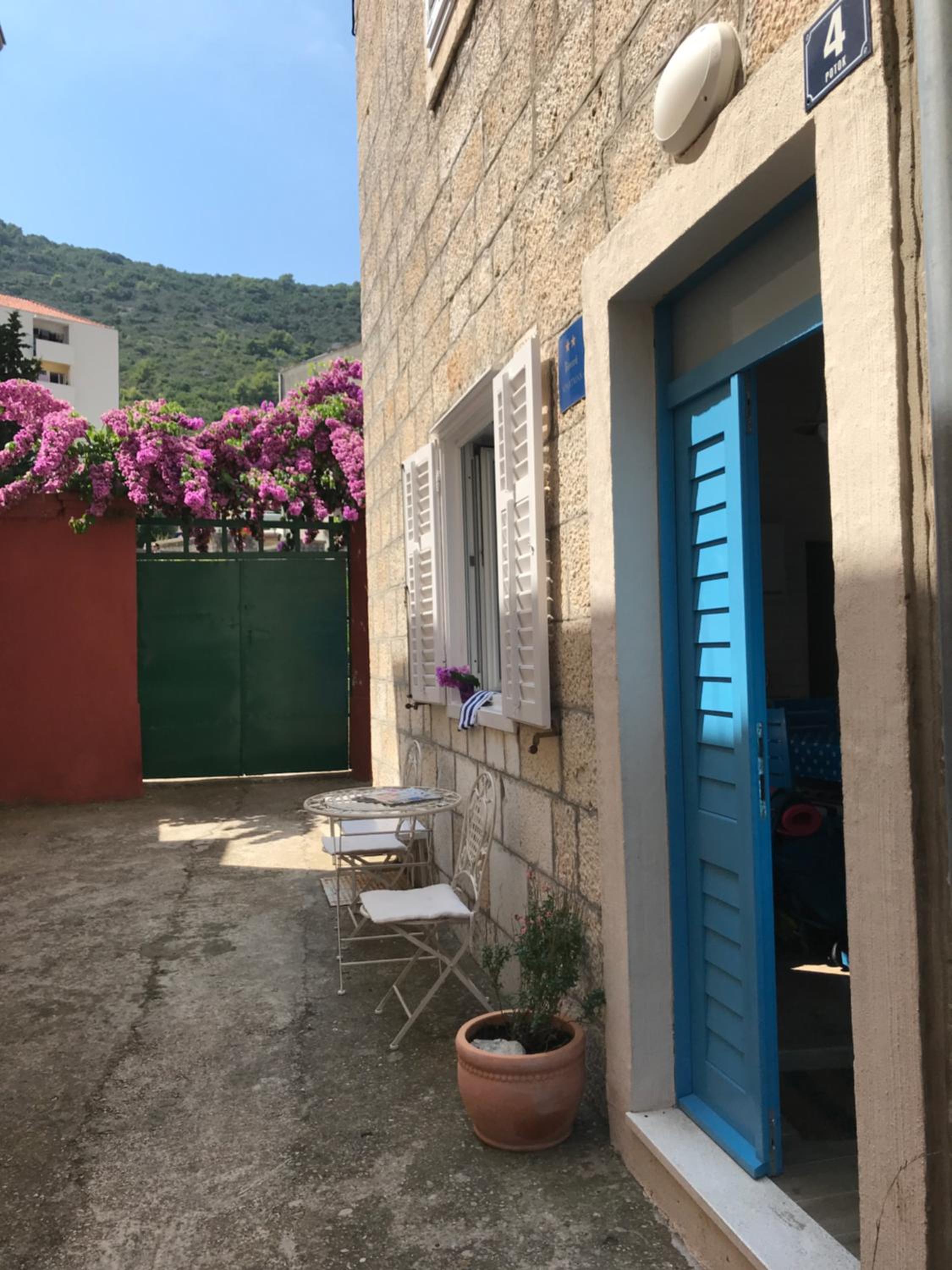 Holiday Home Isabella view 3