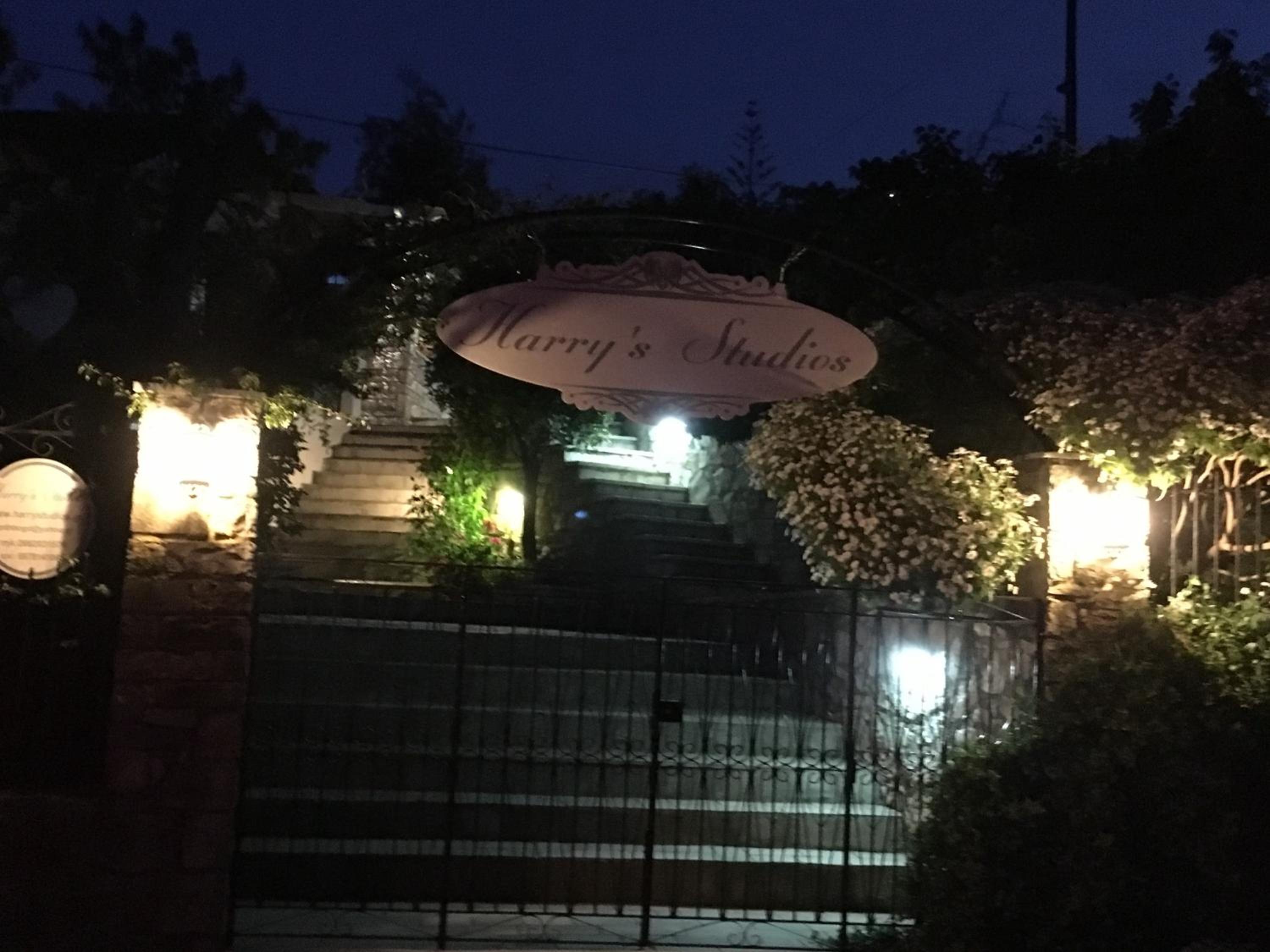 Harry's Studios