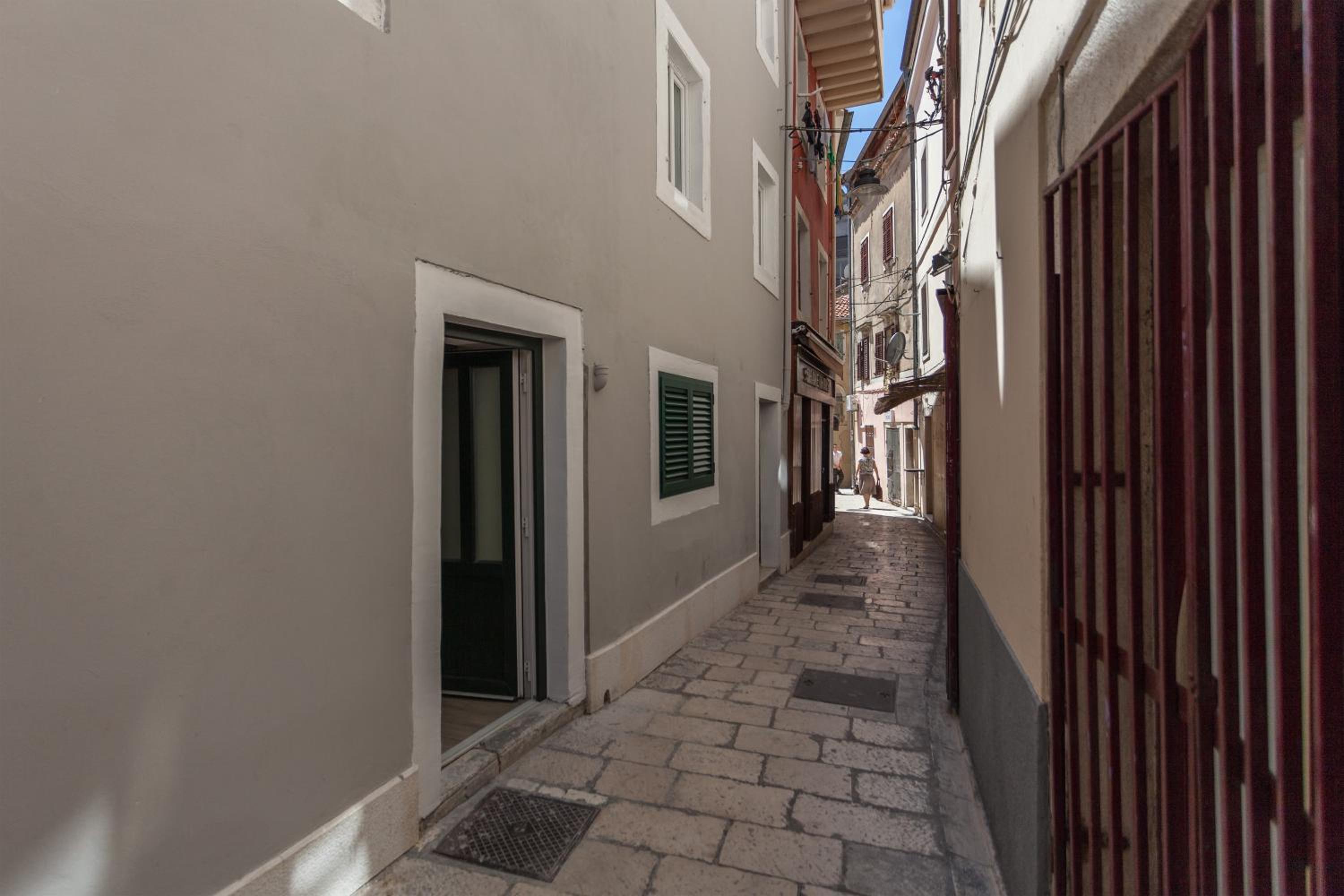 Photo 45