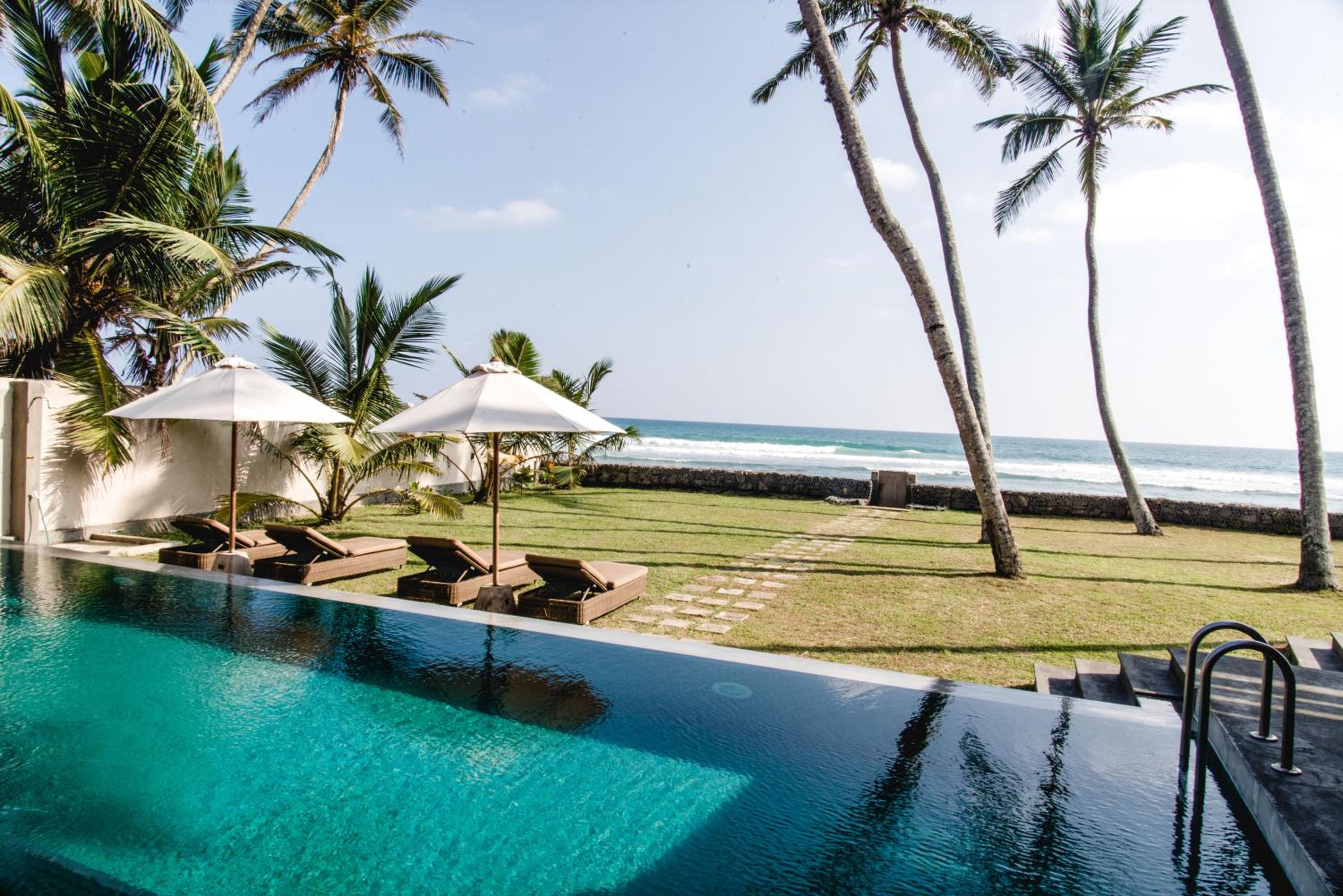 Kabalana House by Ceilao Villas