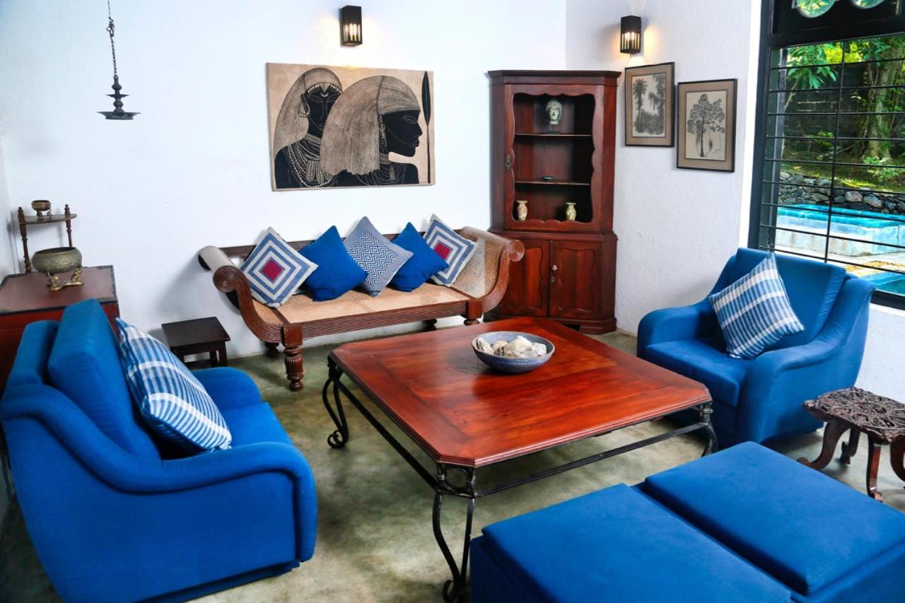 Villa by the Lake Bolgoda, Moratuwa-Colombo
