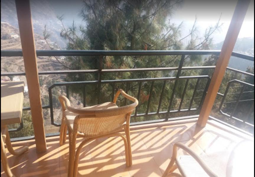 balcony