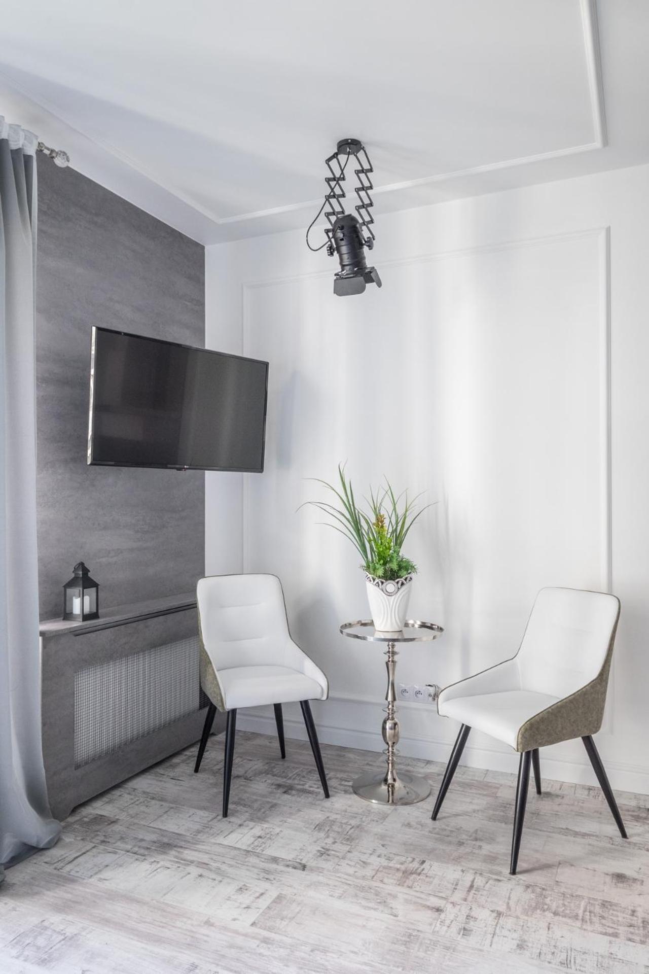 Good Time Apartment Warsaw Vista view 5