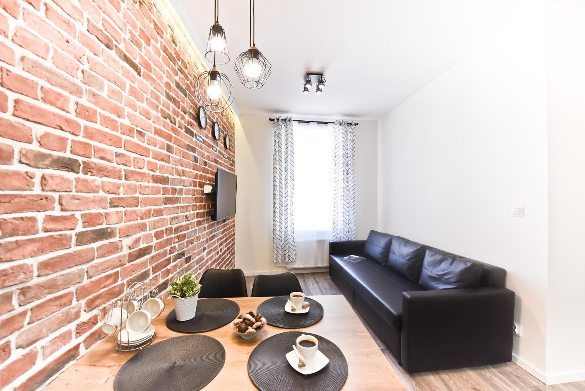 Metropolis Apartment
