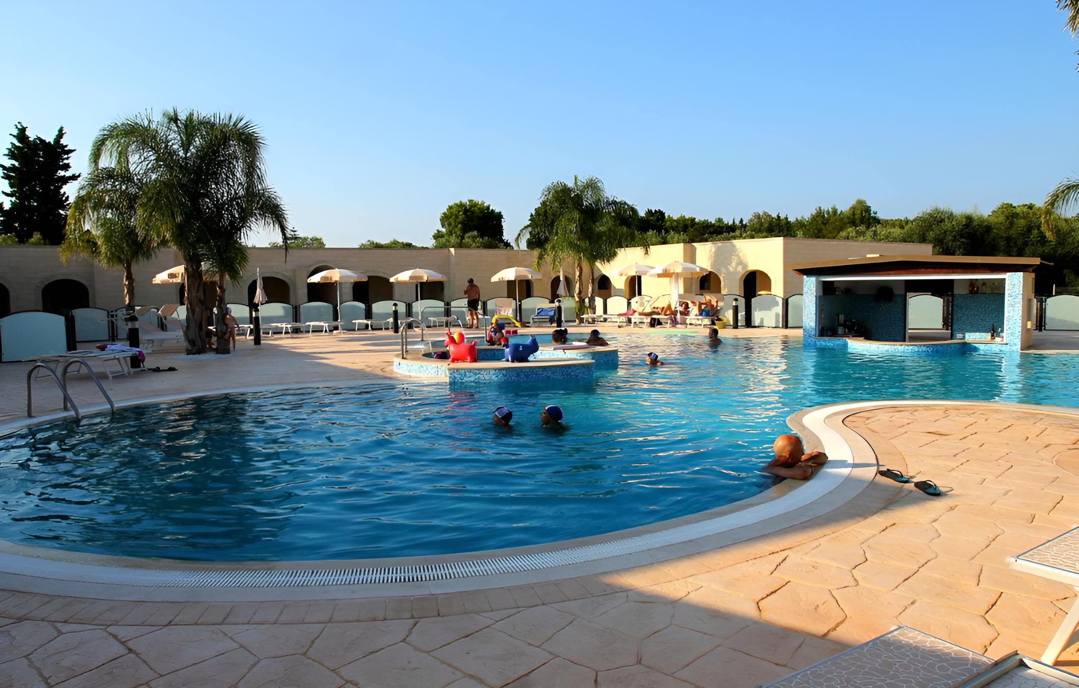swimming pool